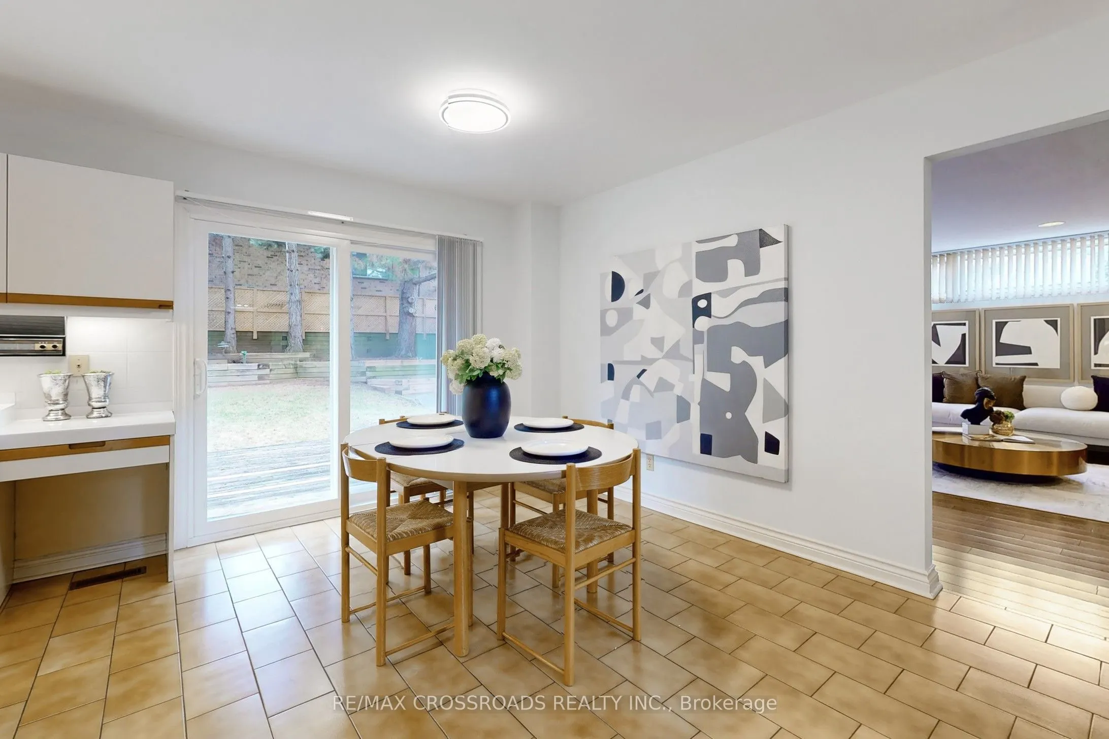 8 Orchid Court