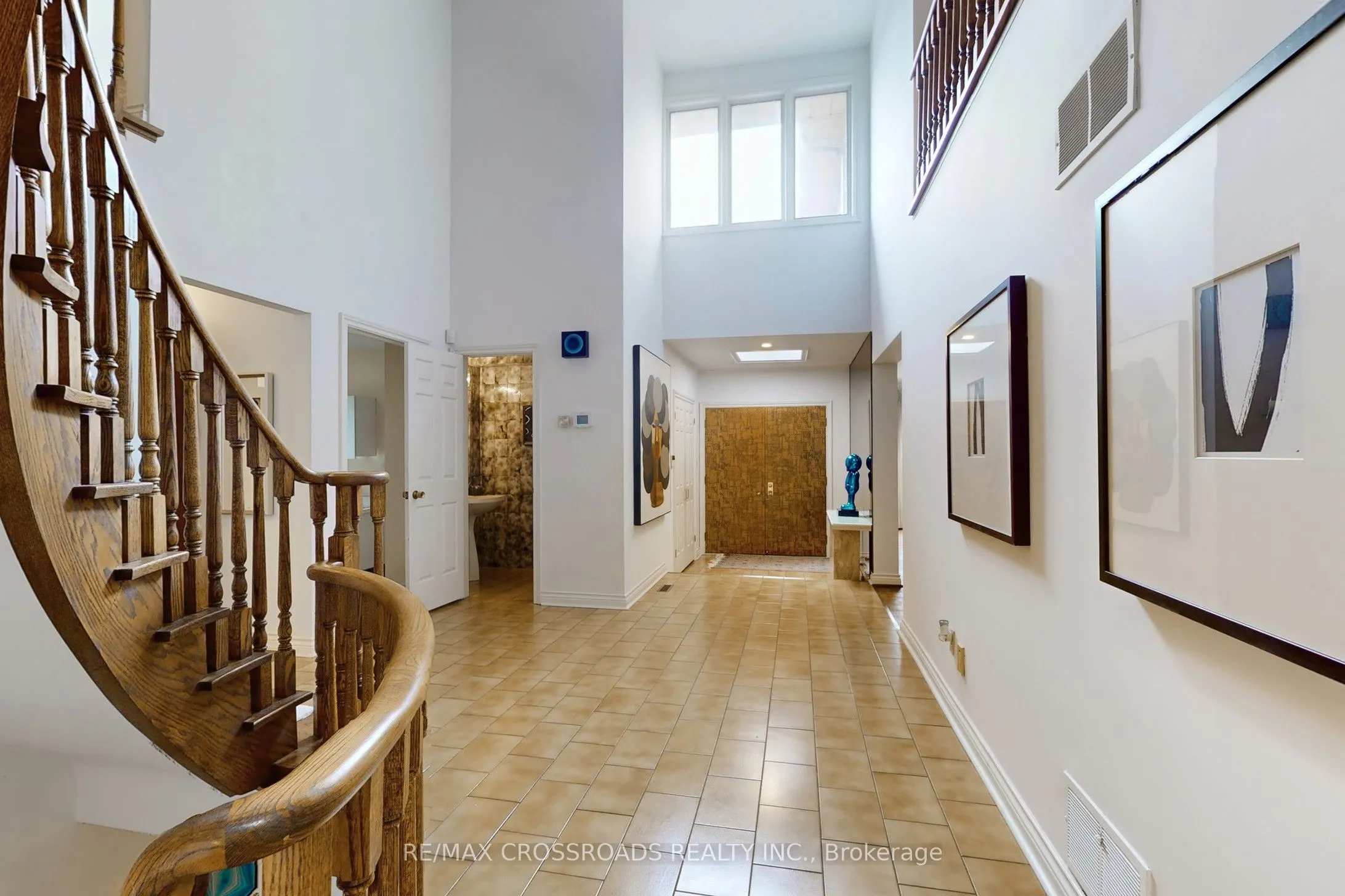 8 Orchid Court