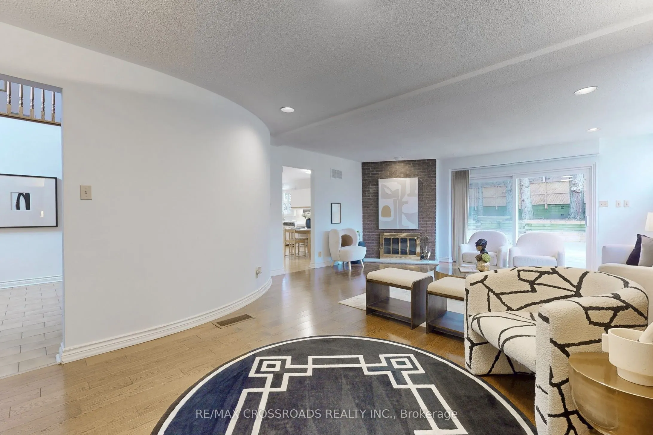 8 Orchid Court