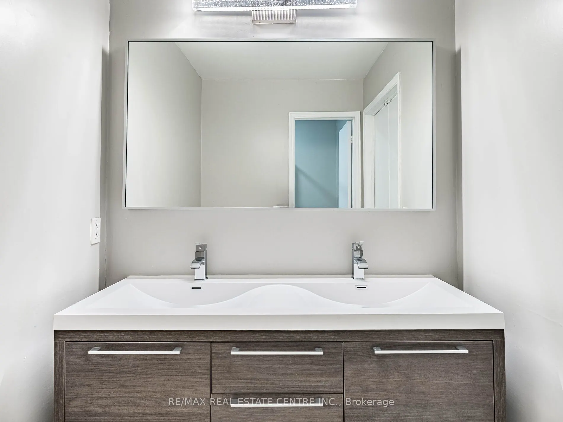 306 Torresdale Avenue, #19