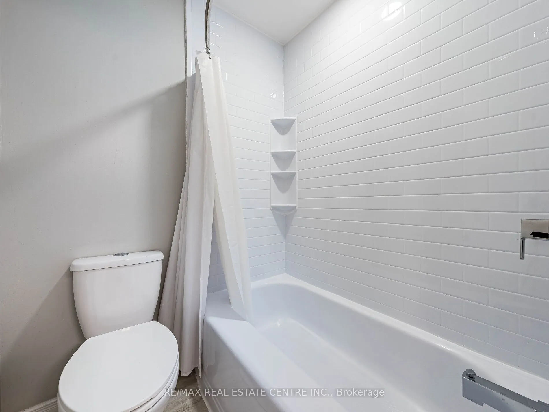 306 Torresdale Avenue, #19