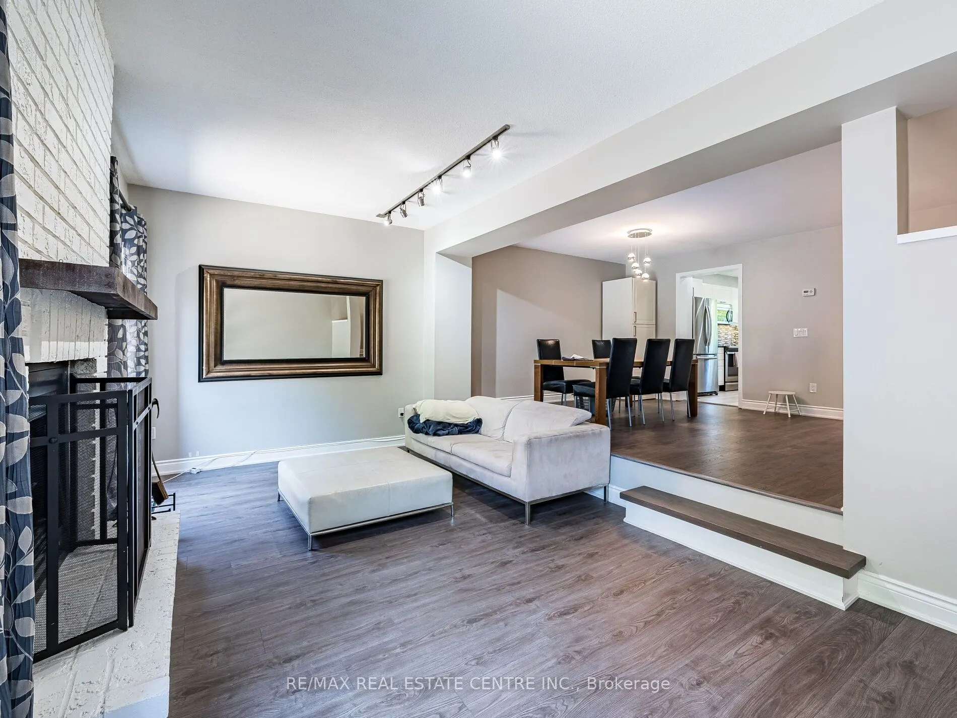 306 Torresdale Avenue, #19