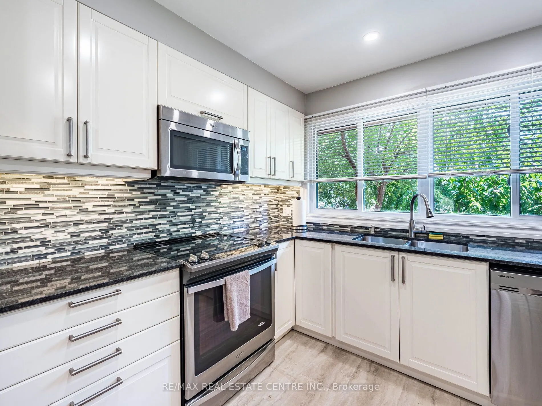 306 Torresdale Avenue, #19