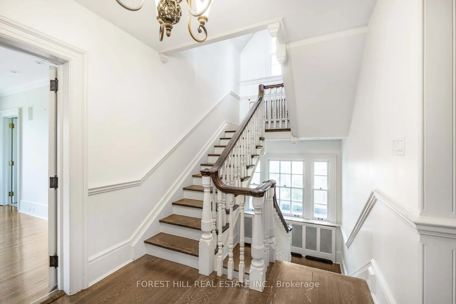 435 Russell Hill Road