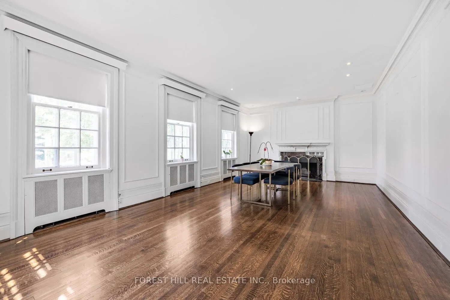435 Russell Hill Road