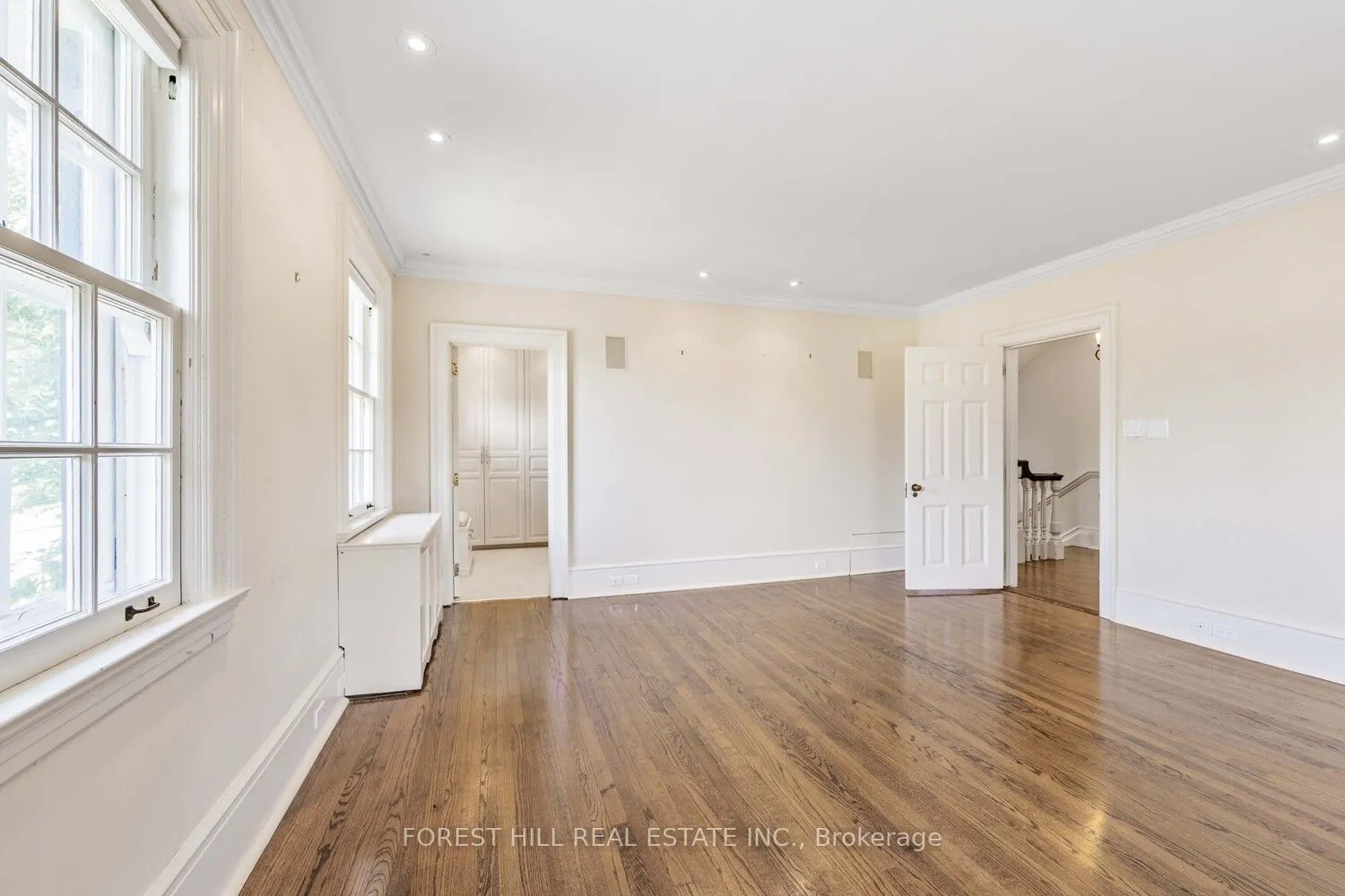 435 Russell Hill Road