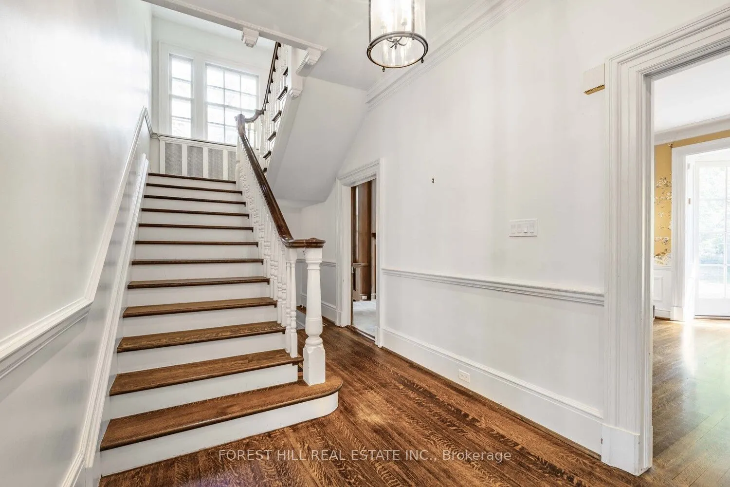 435 Russell Hill Road