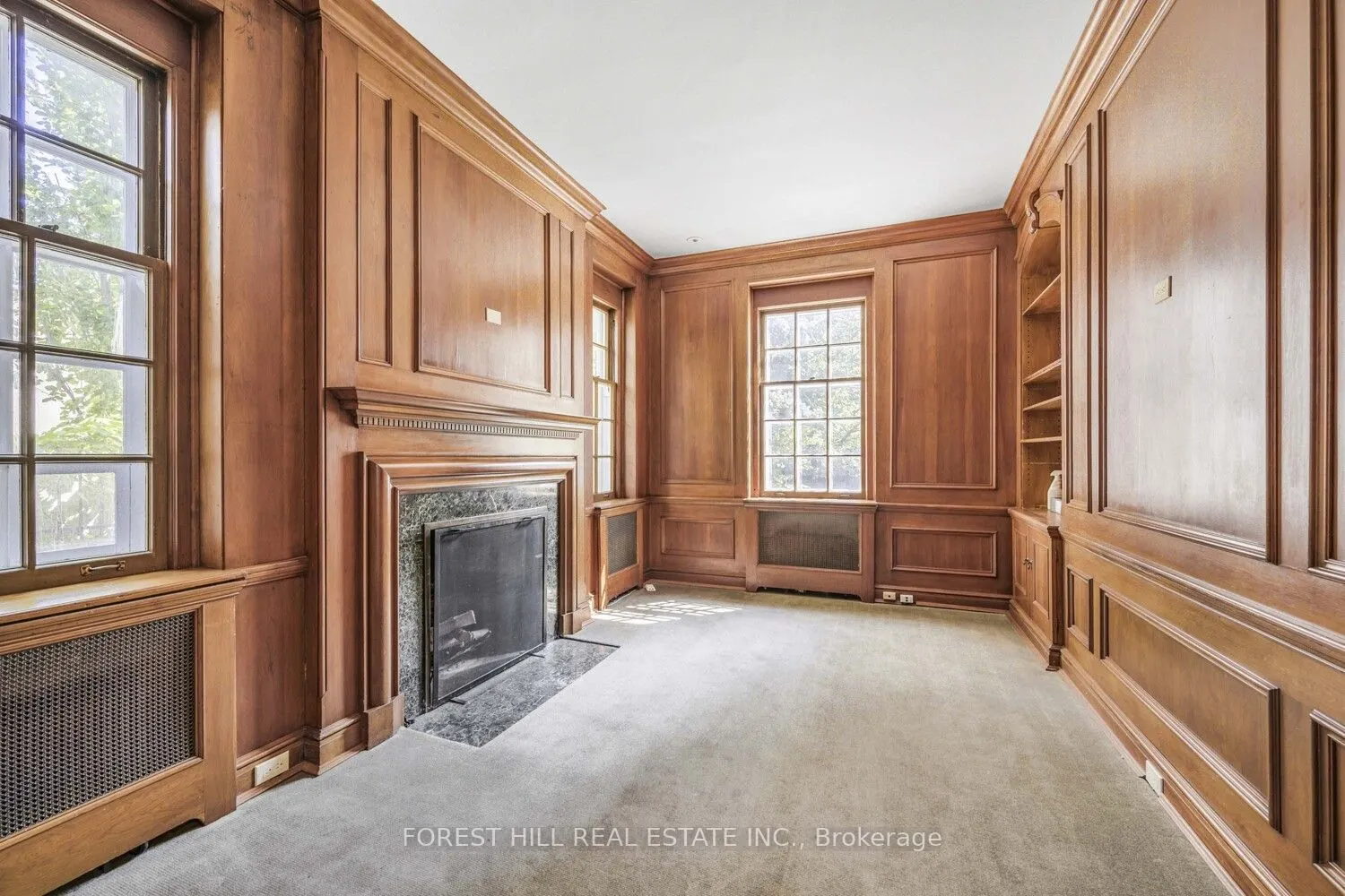 435 Russell Hill Road