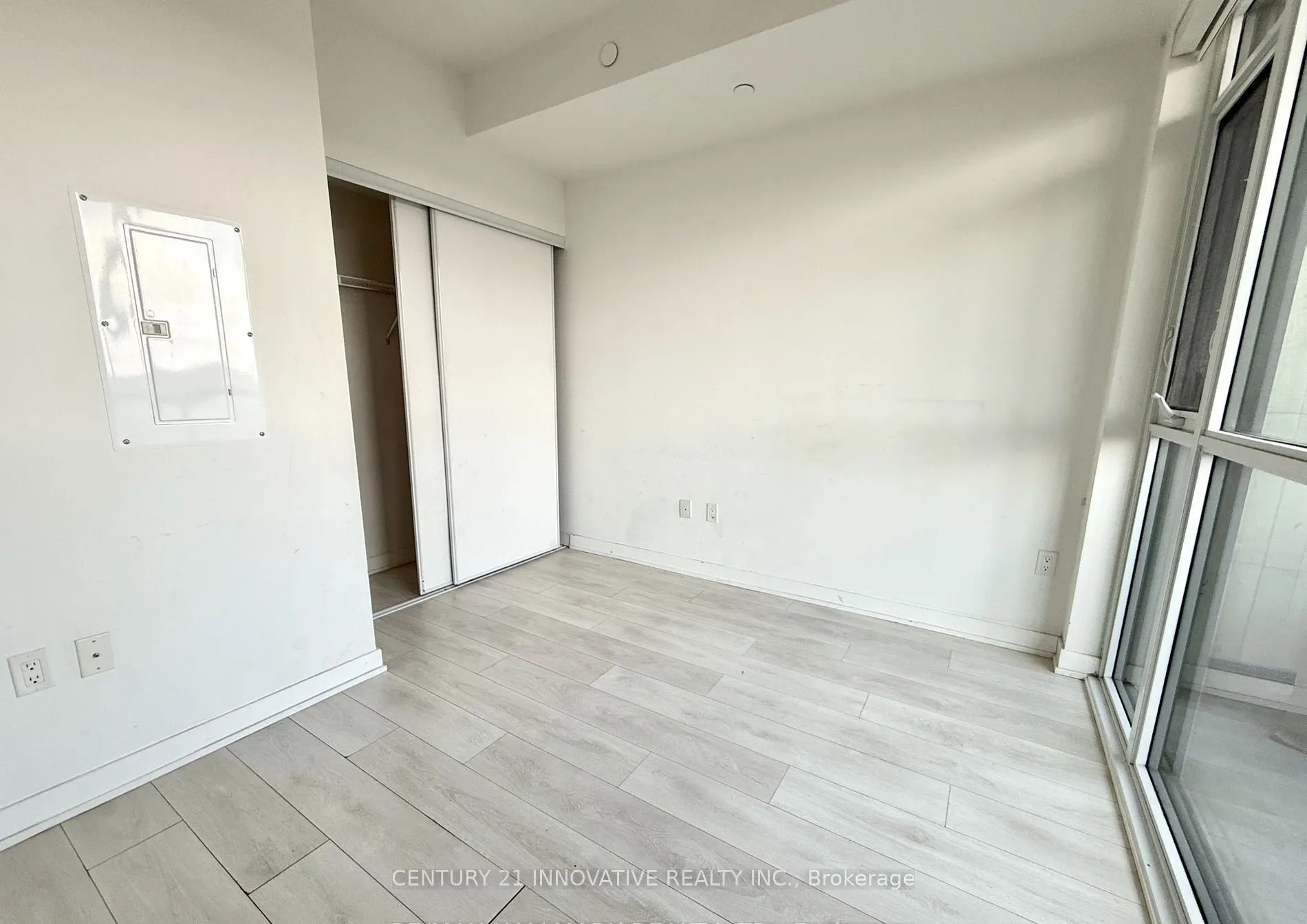 30 Ordnance Street, #1607