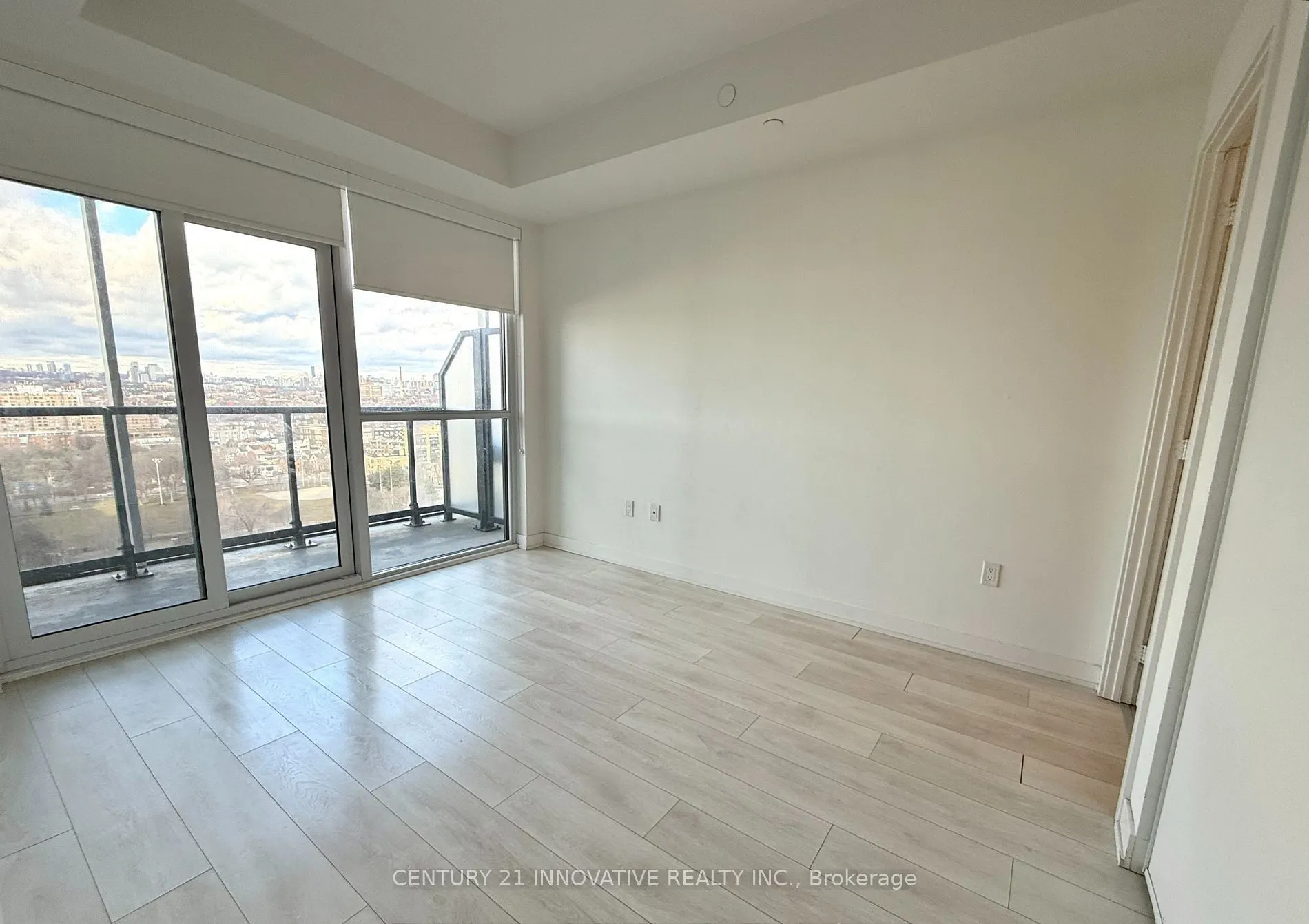 30 Ordnance Street, #1607