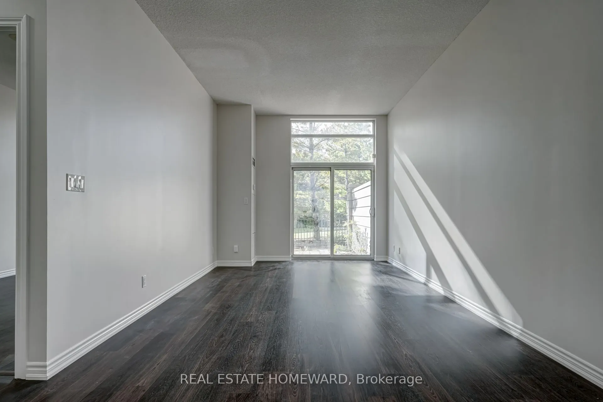 135 Wynford Drive, #104