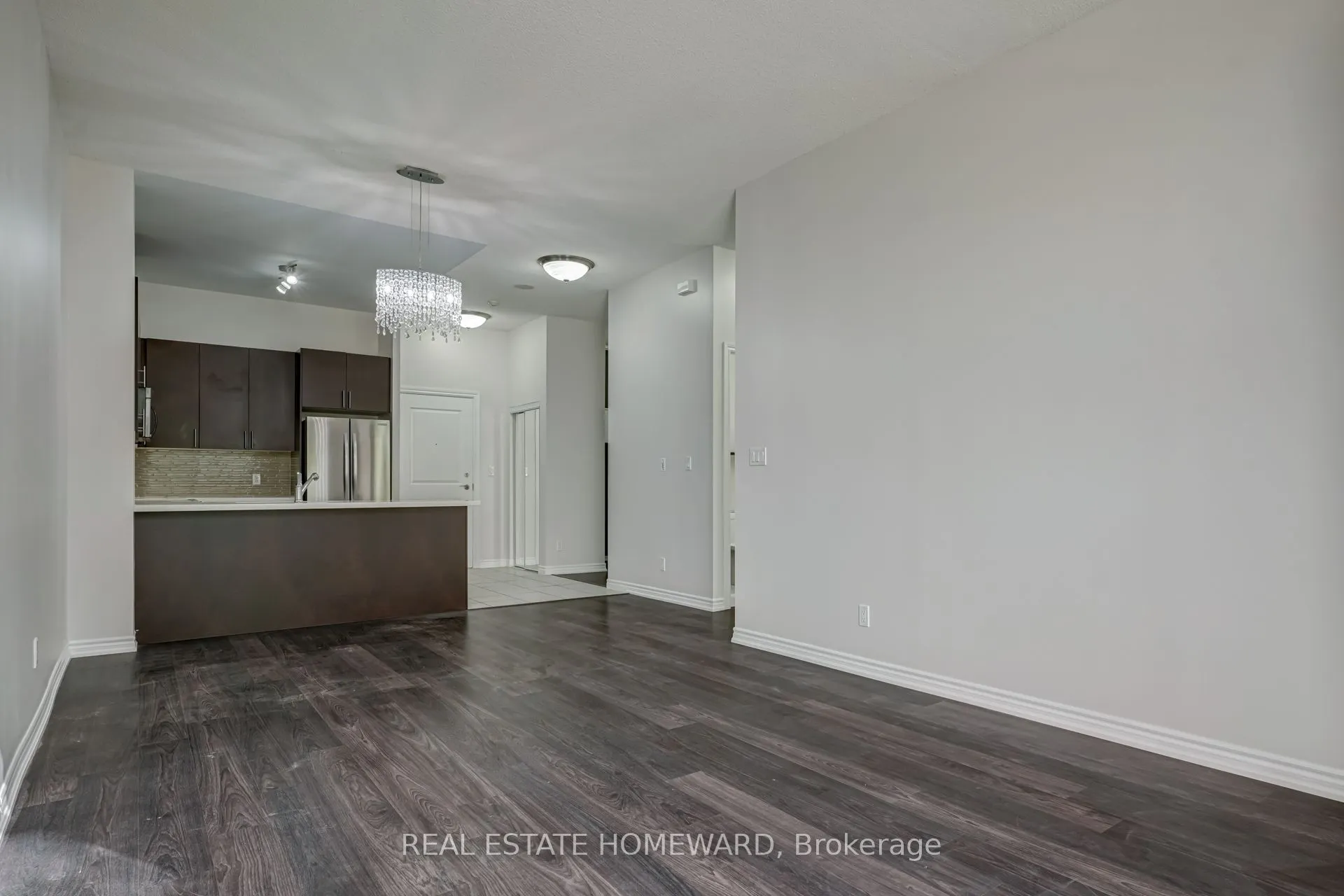 135 Wynford Drive, #104