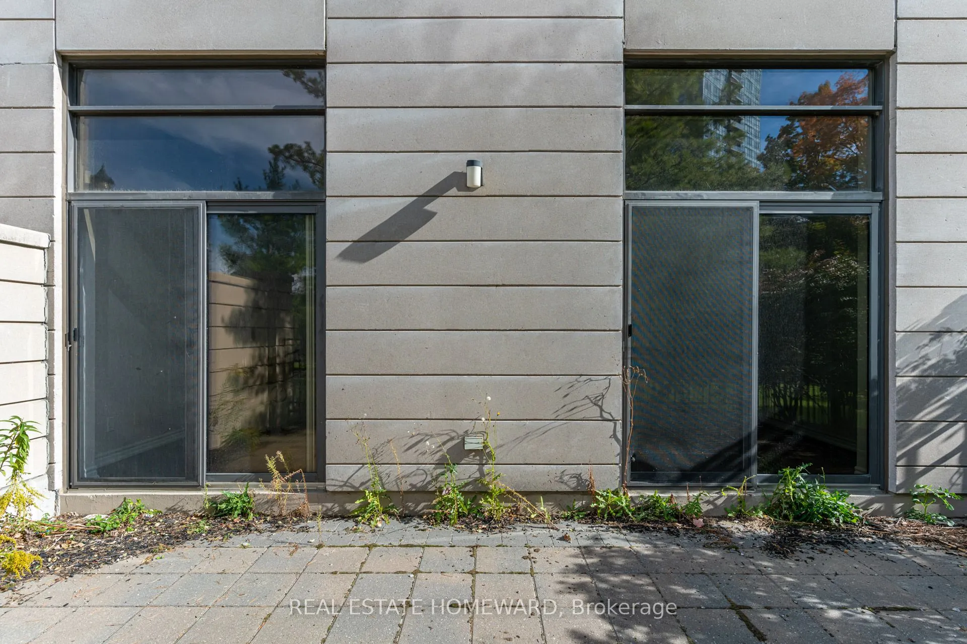 135 Wynford Drive, #104