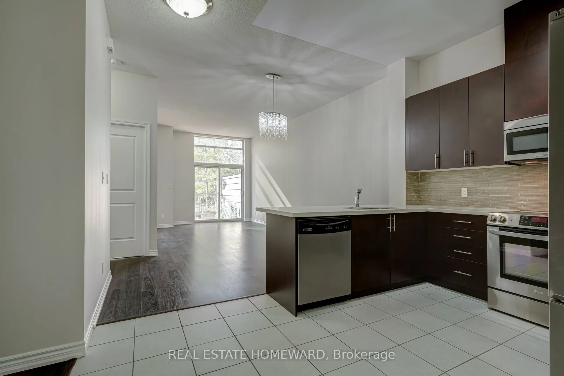 135 Wynford Drive, #104
