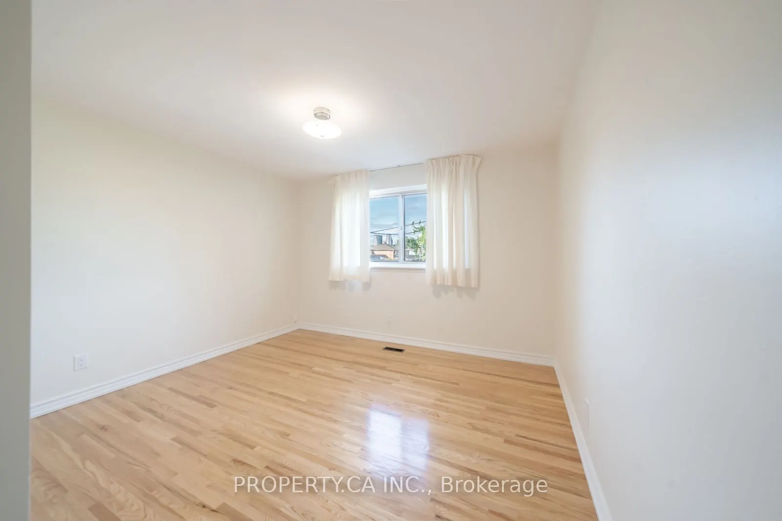 98 Tanjoe Crescent