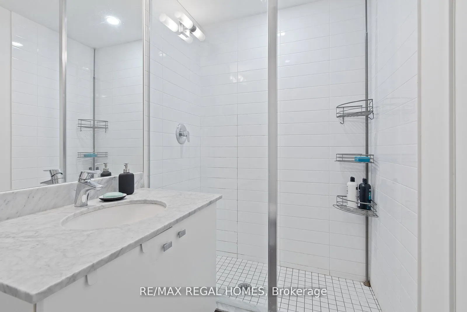69 Lynn Williams Street, #806