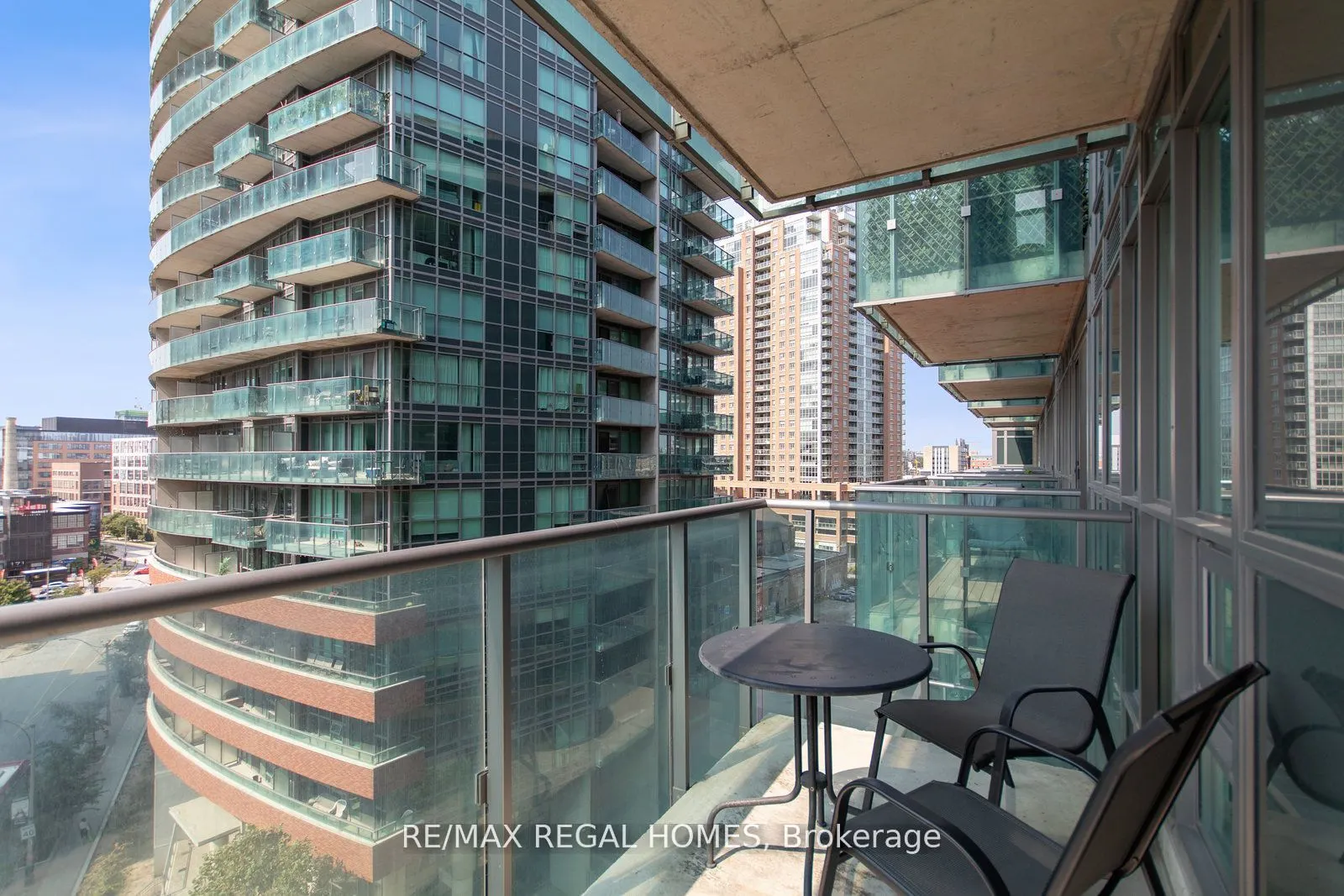 69 Lynn Williams Street, #806