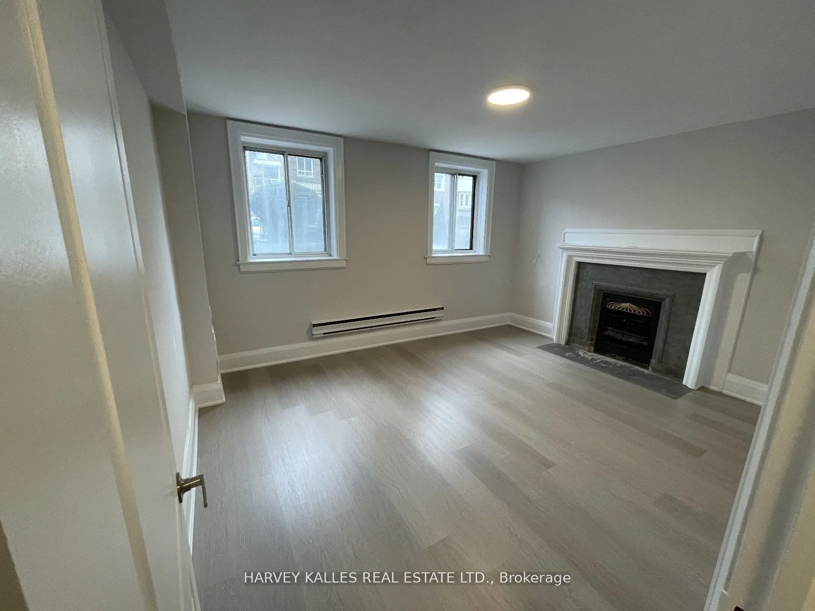 320 Lonsdale Road, #36
