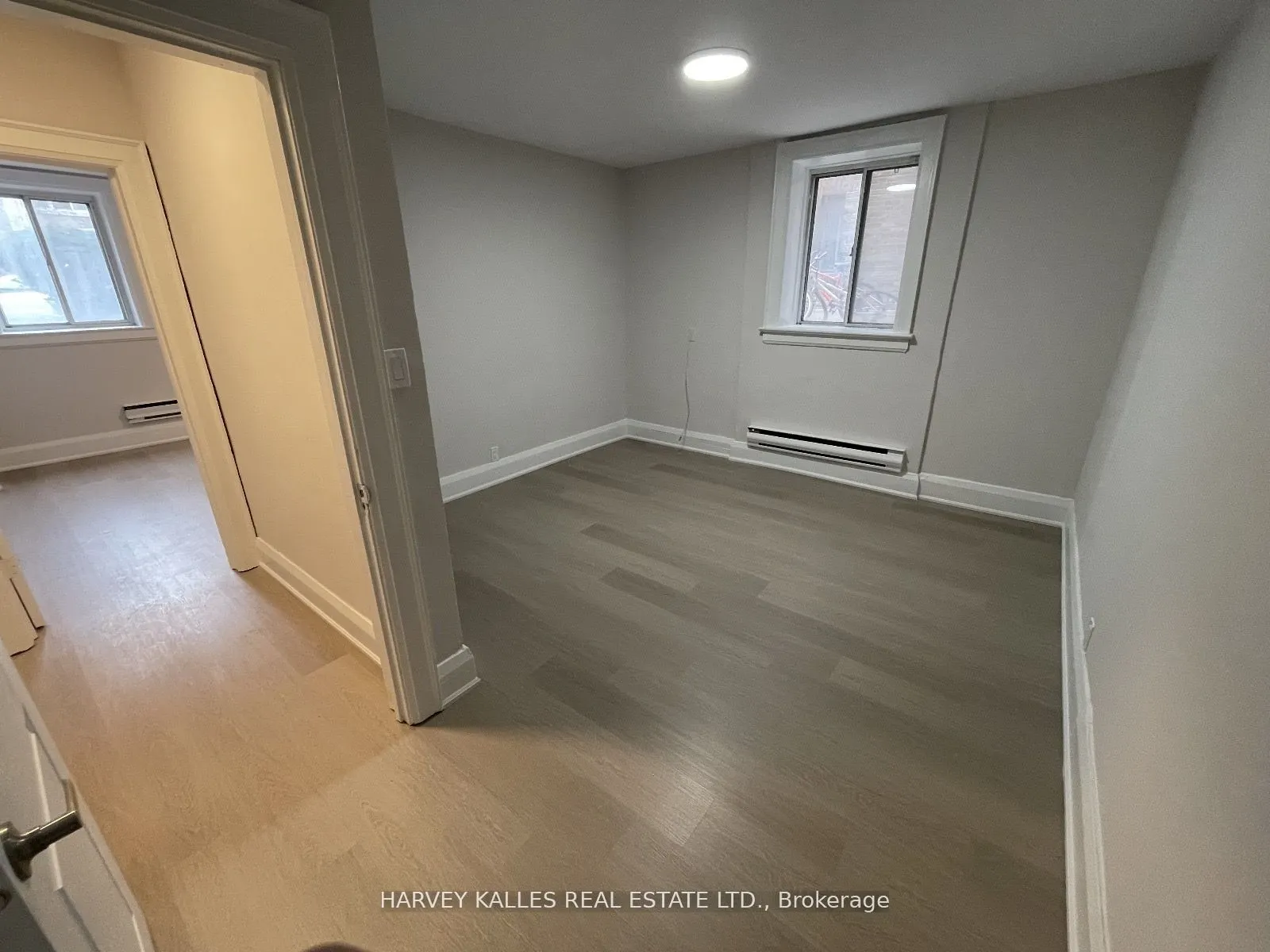 320 Lonsdale Road, #36