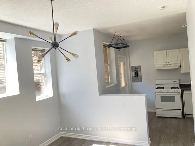 412 Jarvis Street, #302