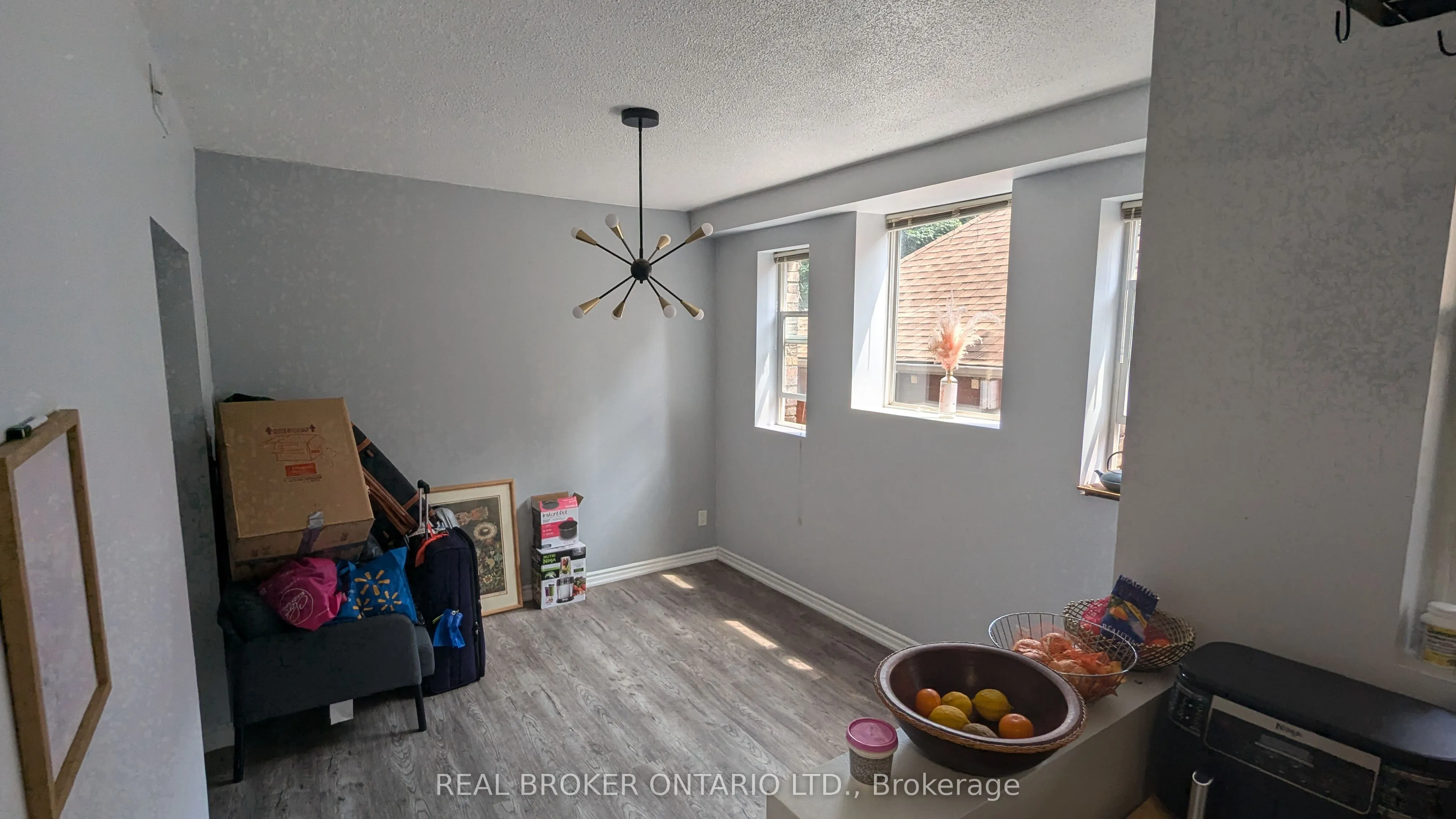 412 Jarvis Street, #302