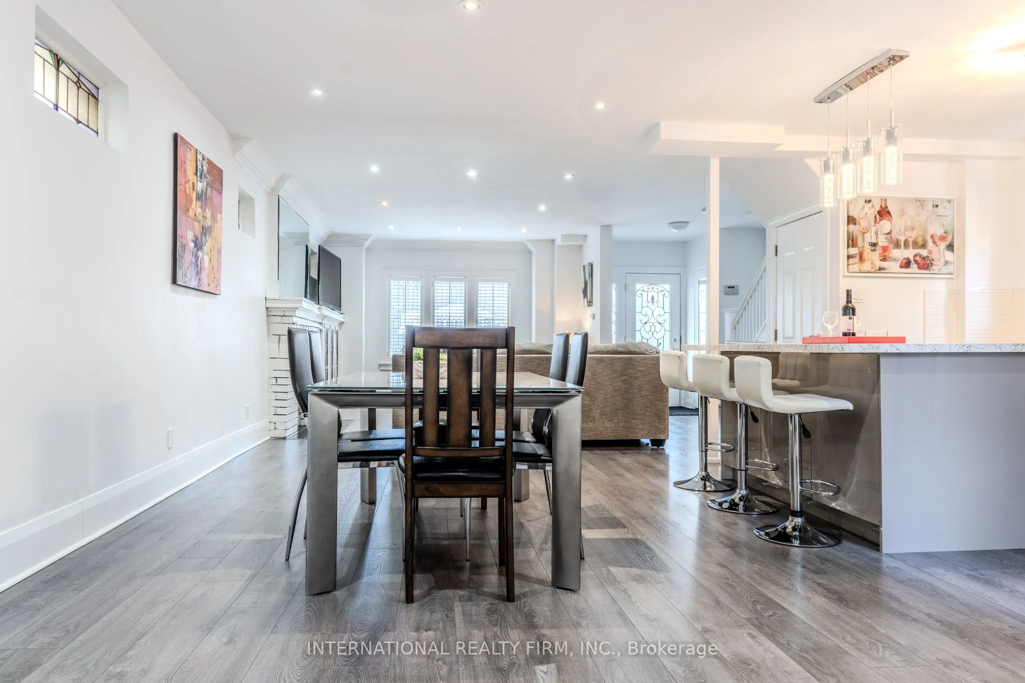 47 Maxwell Avenue, #MainSecondFloors