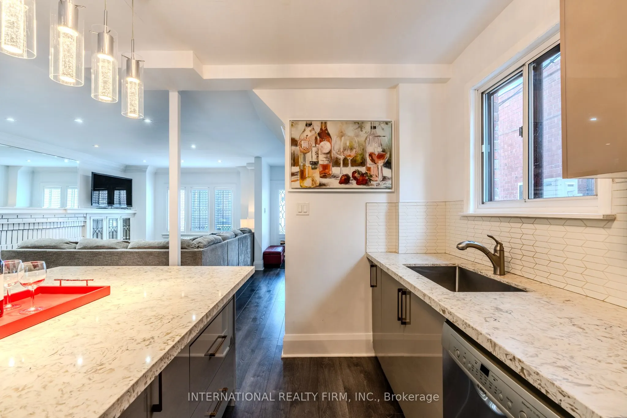 47 Maxwell Avenue, #MainSecondFloors