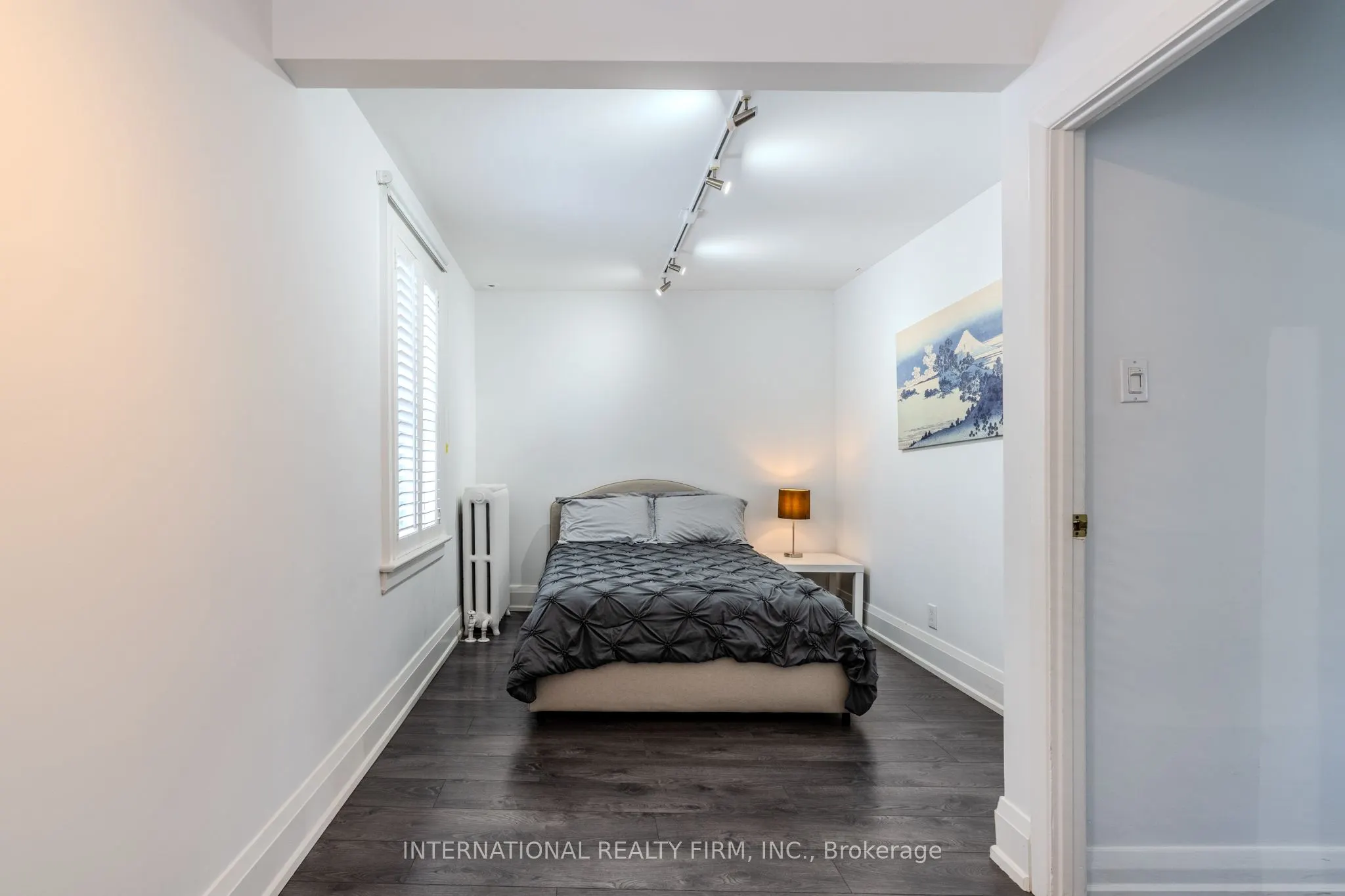 47 Maxwell Avenue, #MainSecondFloors