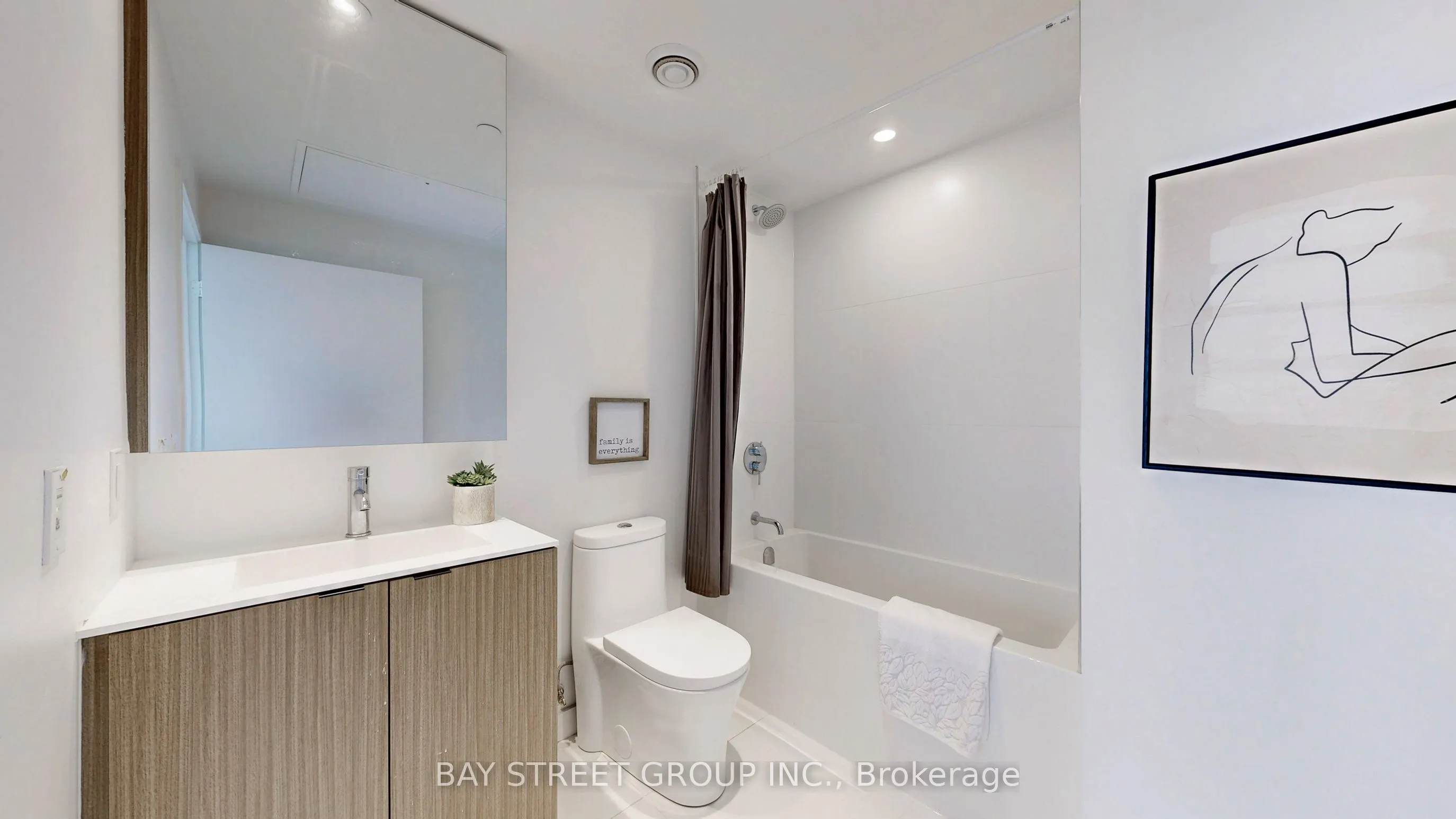 20 Edward Street, #2206