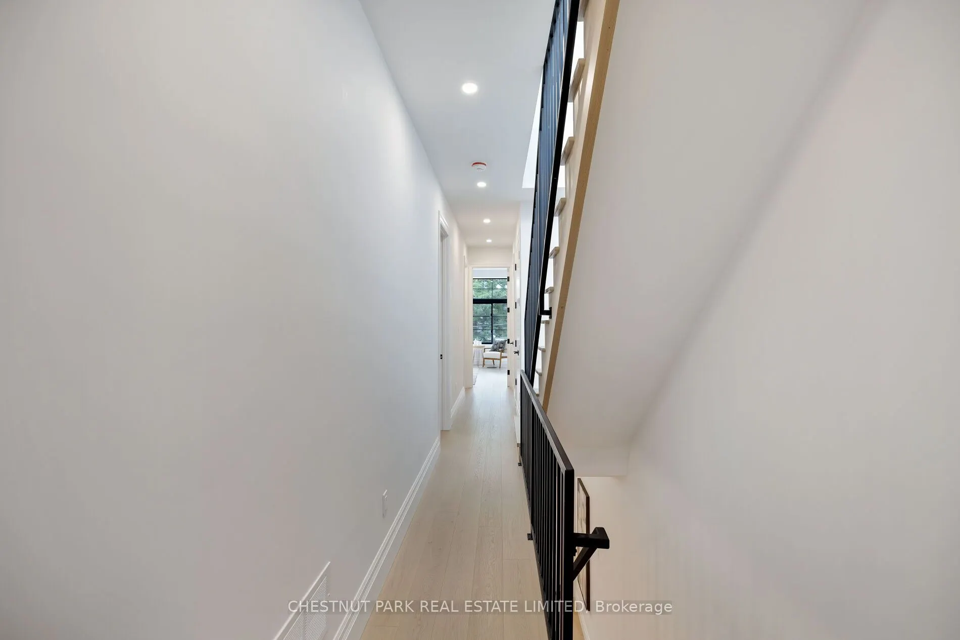 112 Givins Street