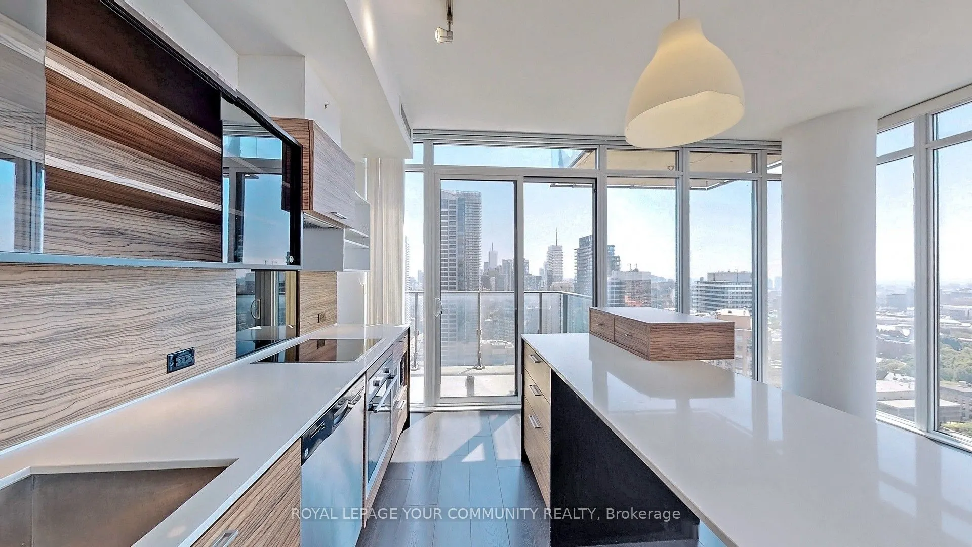 75 St Nicholas Street, #2804