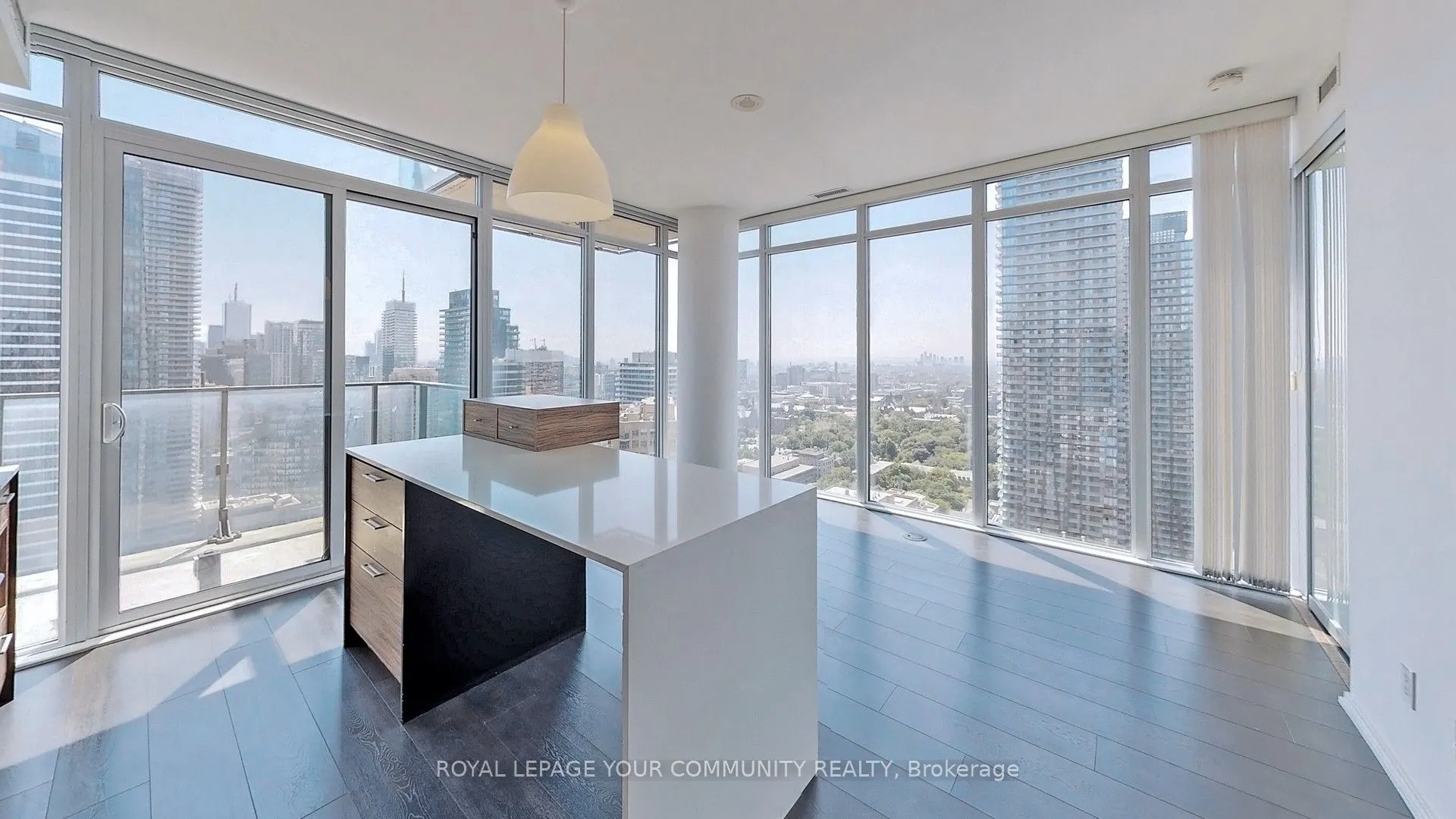 75 St Nicholas Street, #2804