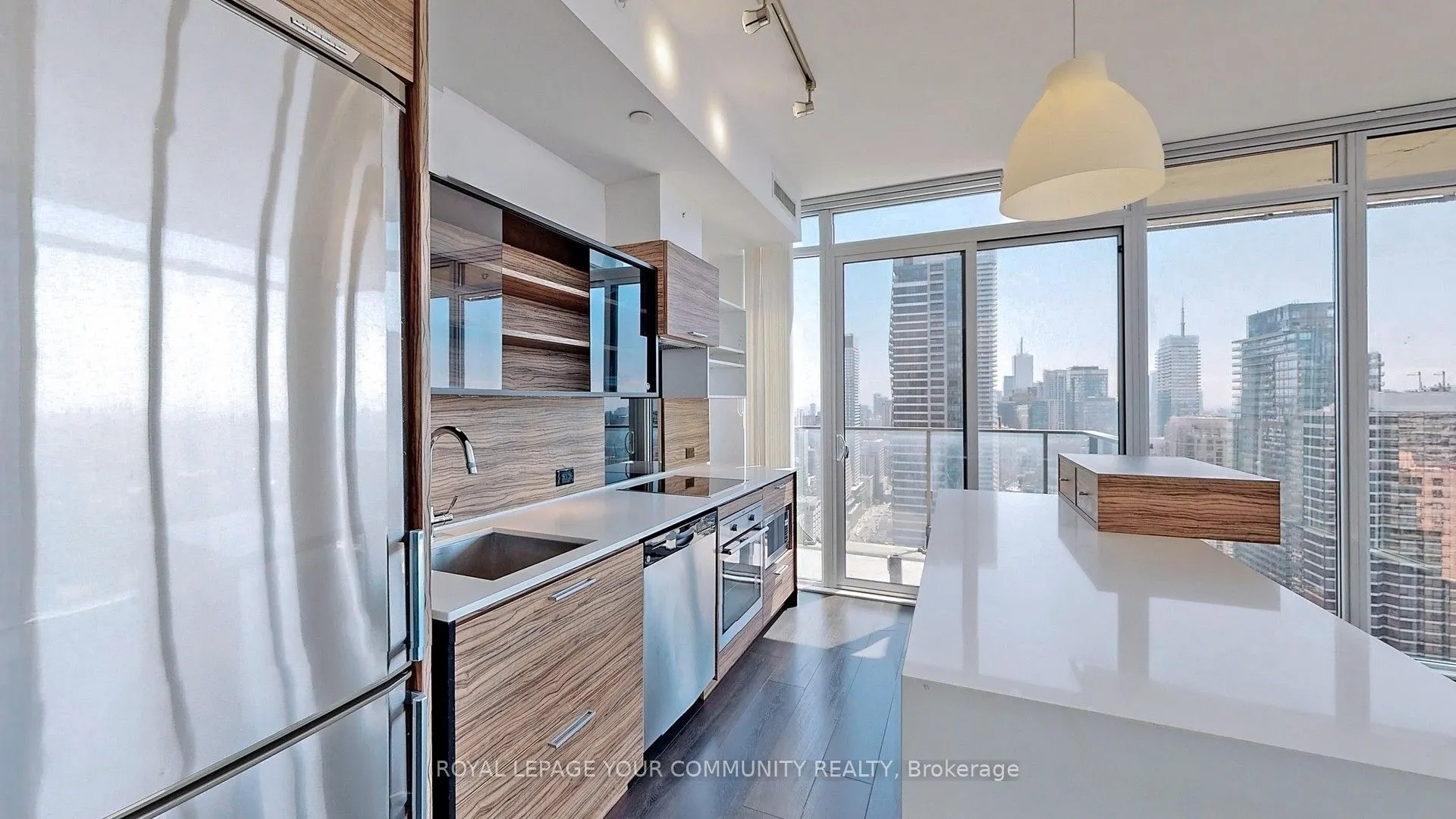 75 St Nicholas Street, #2804