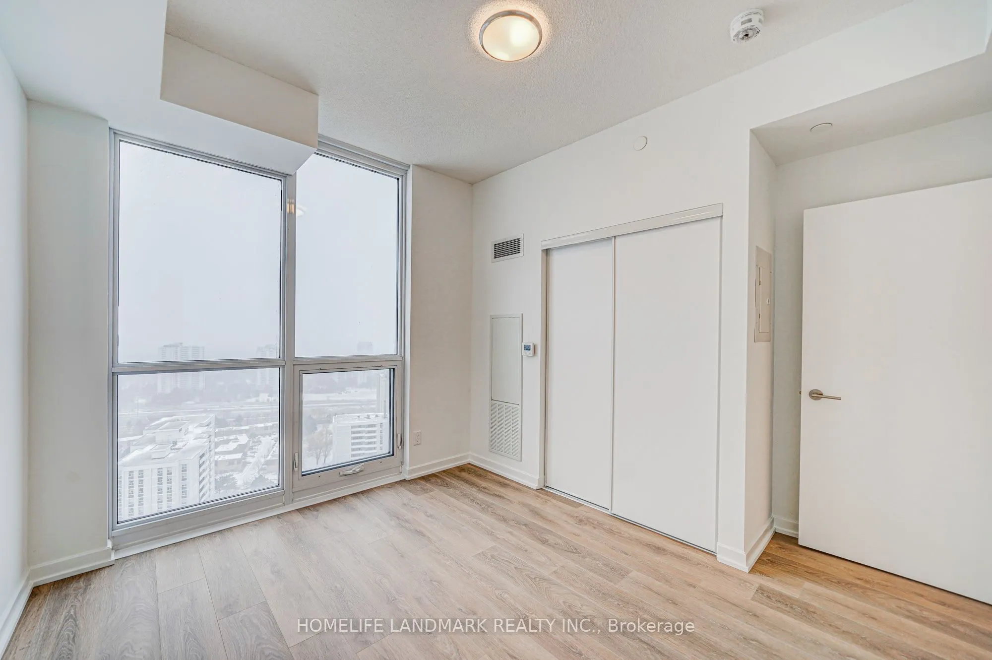32 Forest Manor Road, #2710