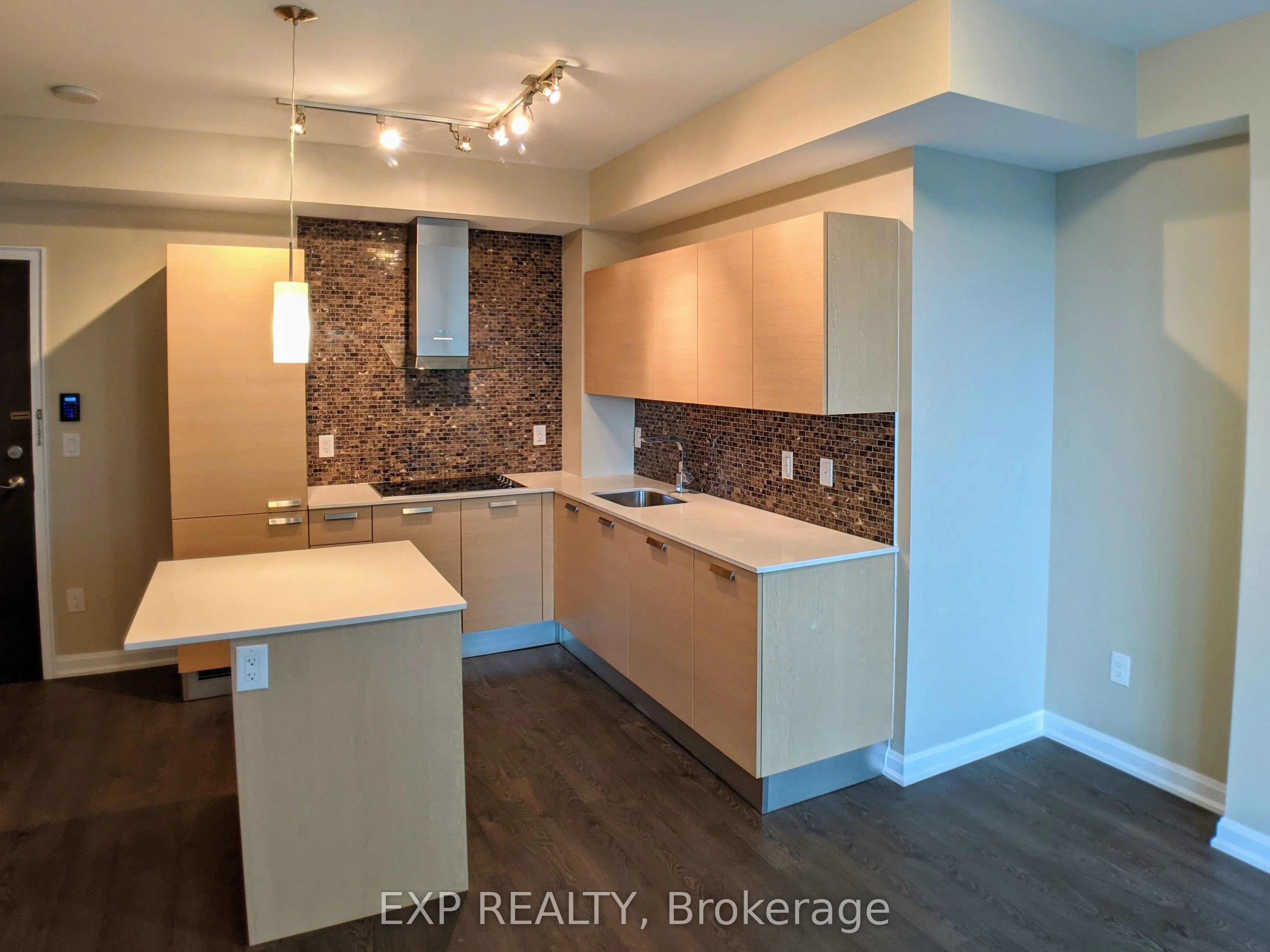 9 Bogert Avenue, #2501