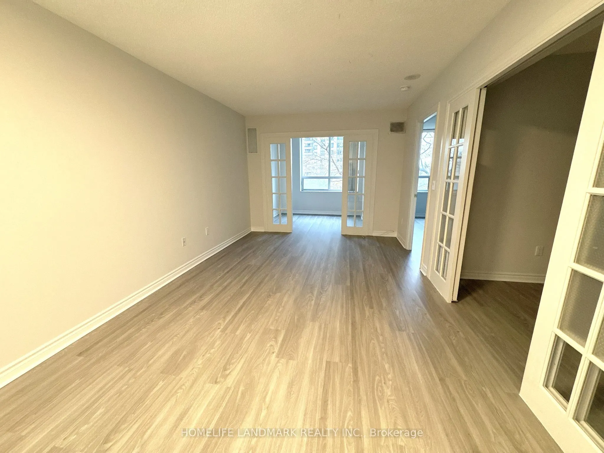 18 Sommerset Way, #511