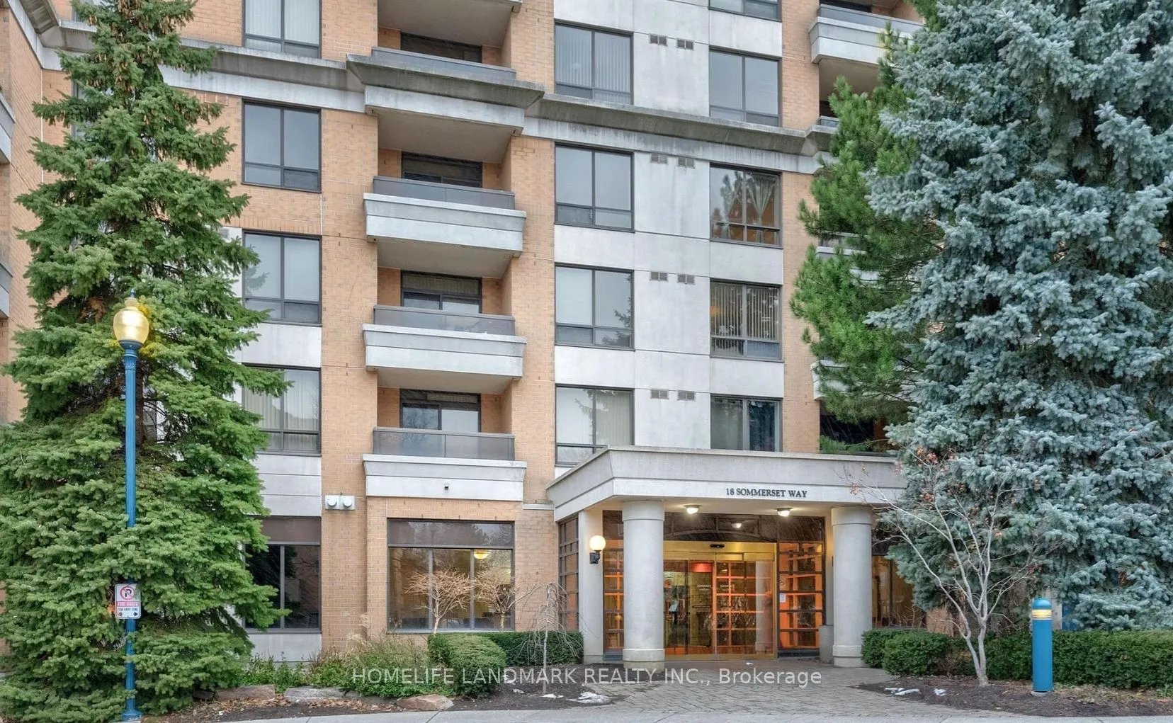 18 Sommerset Way, #511