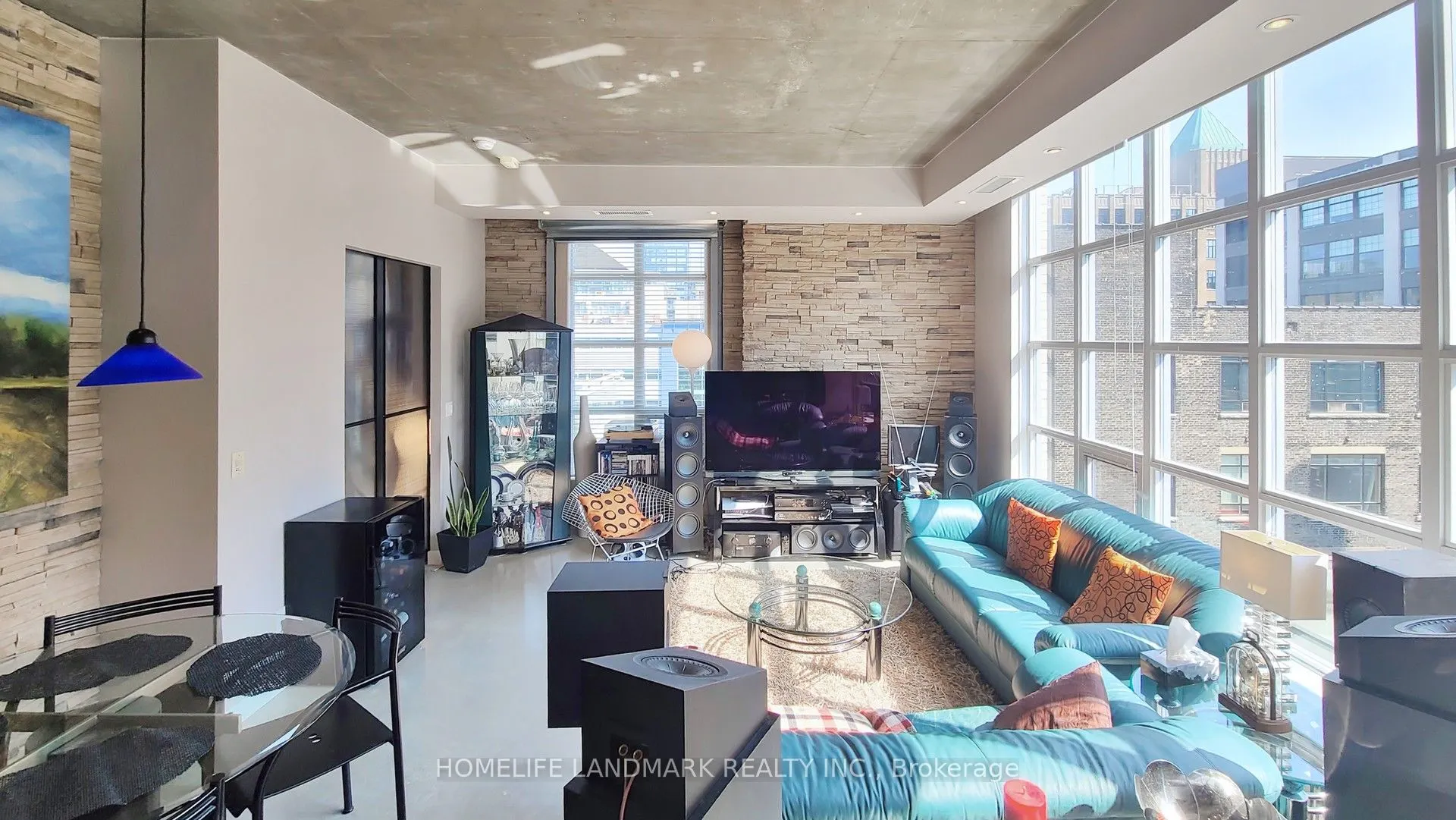 23 Brant Street, #712