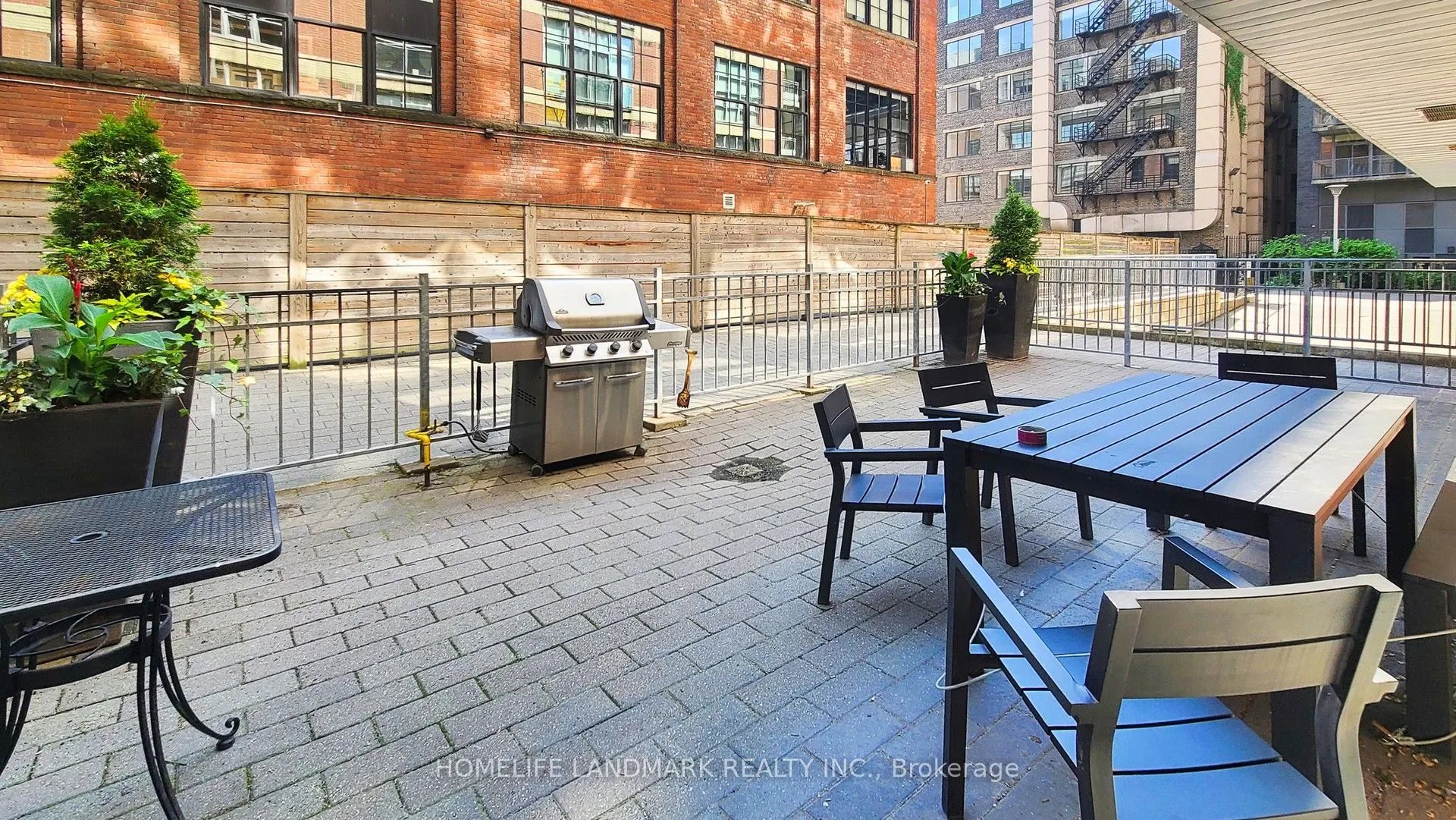 23 Brant Street, #712