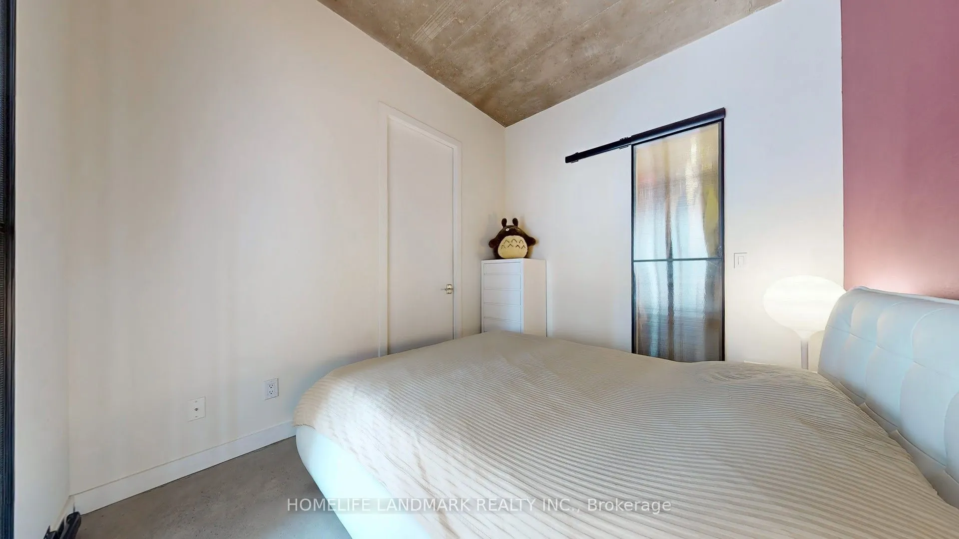 23 Brant Street, #712
