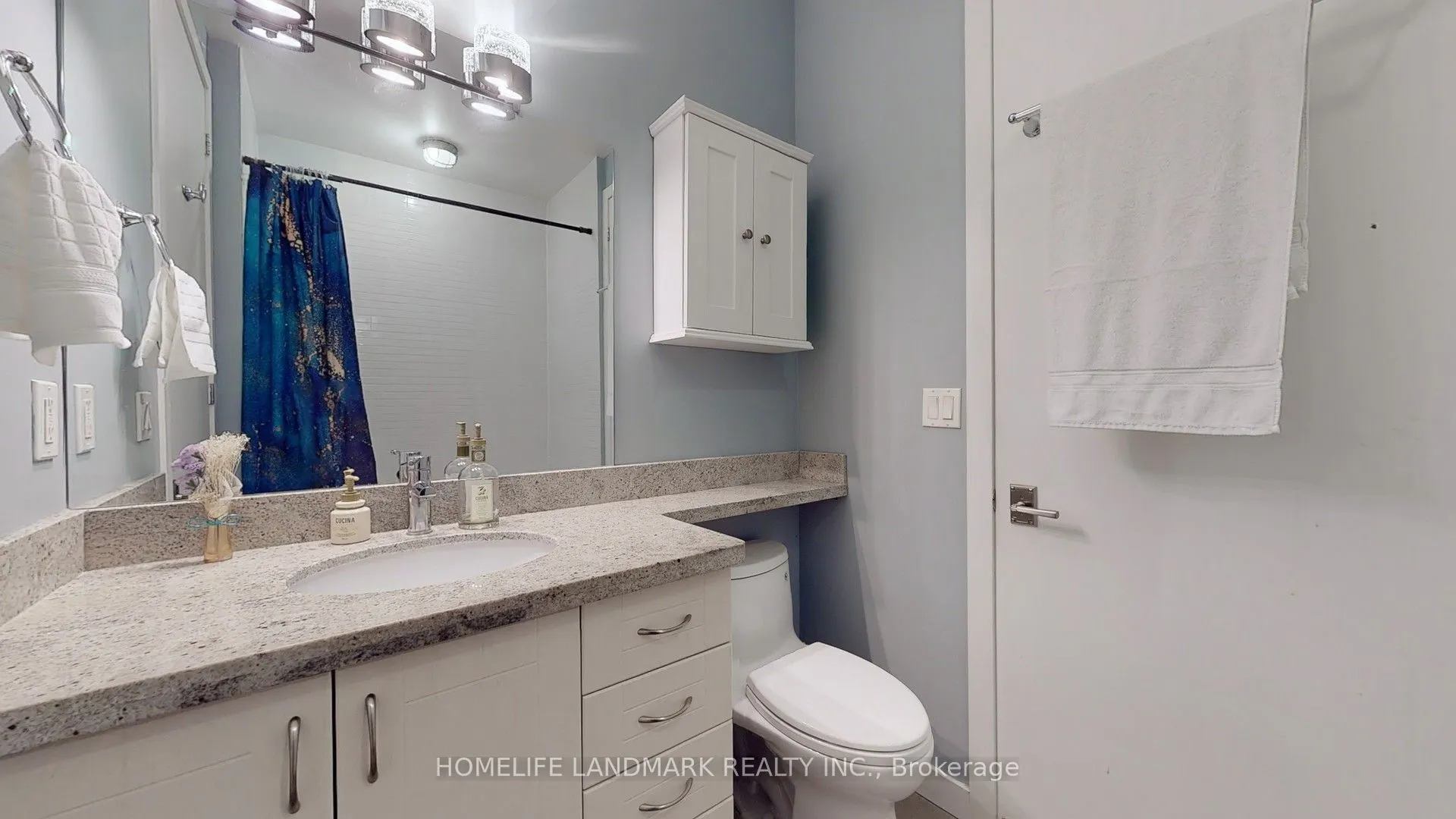 23 Brant Street, #712