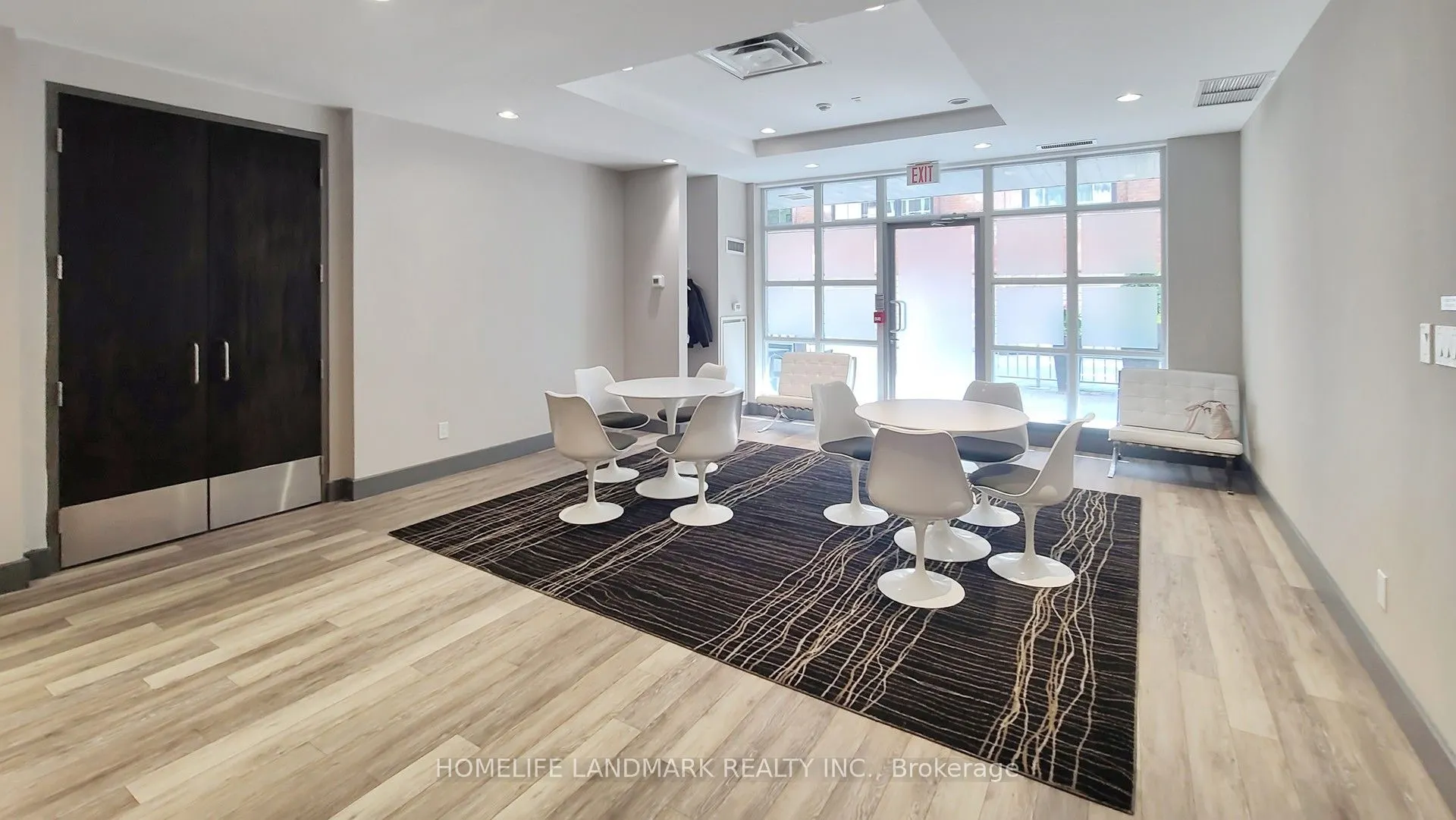 23 Brant Street, #712