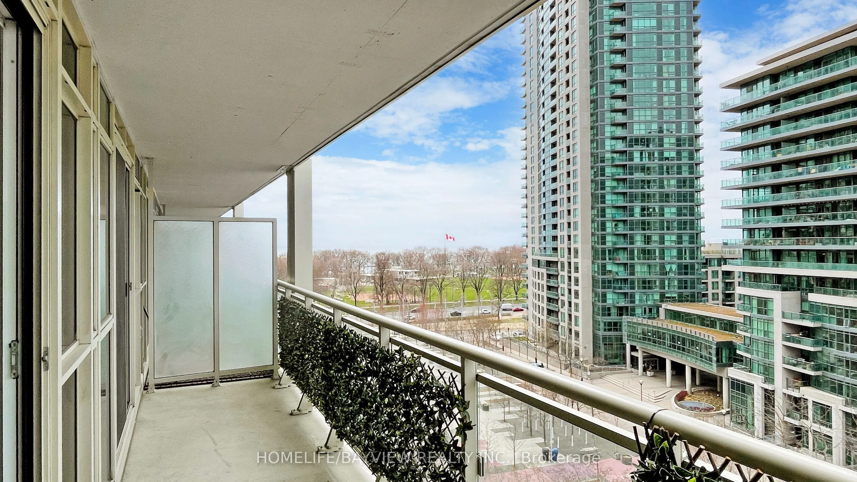 35 Bastion Street, #1115