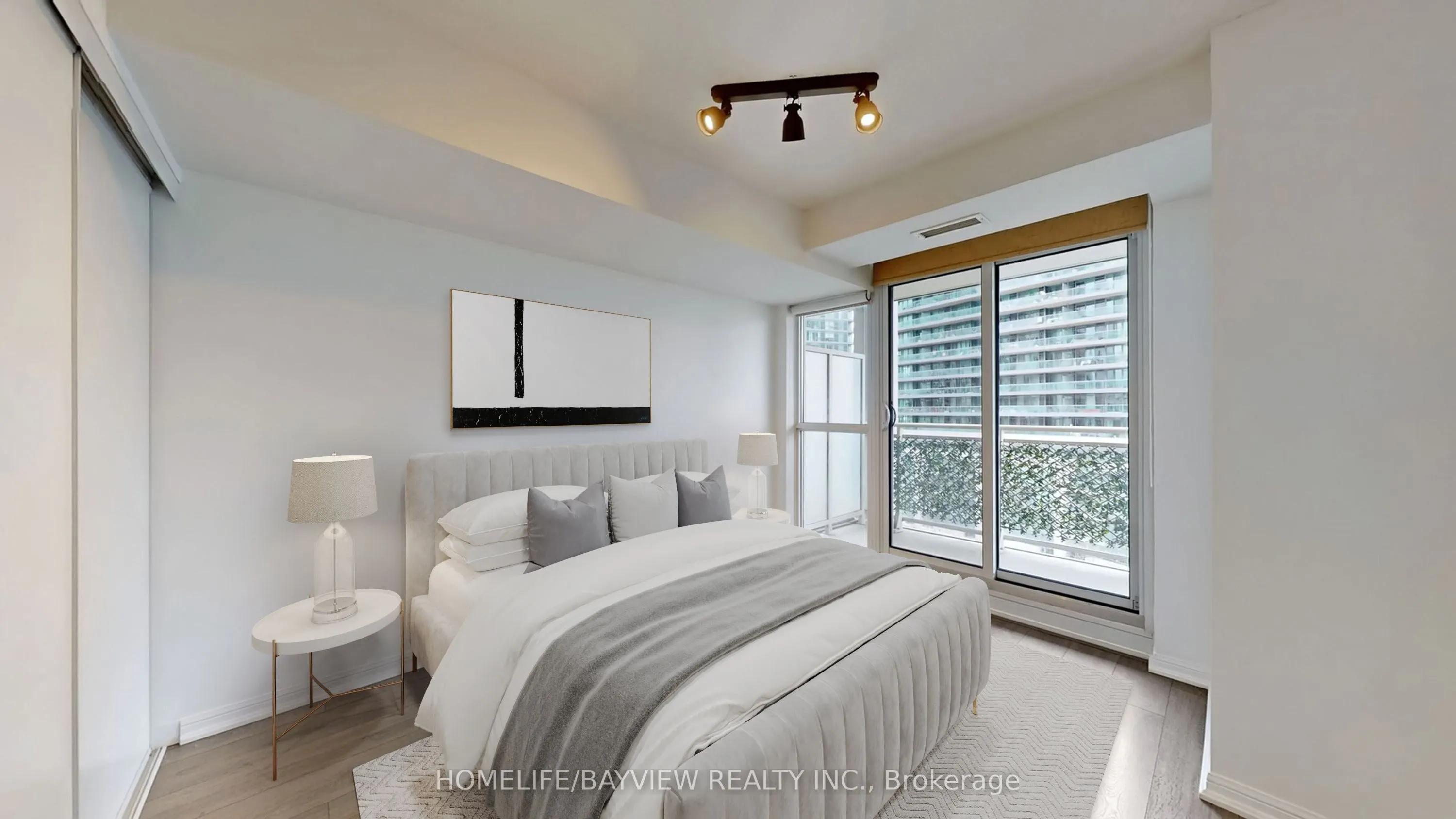 35 Bastion Street, #1115