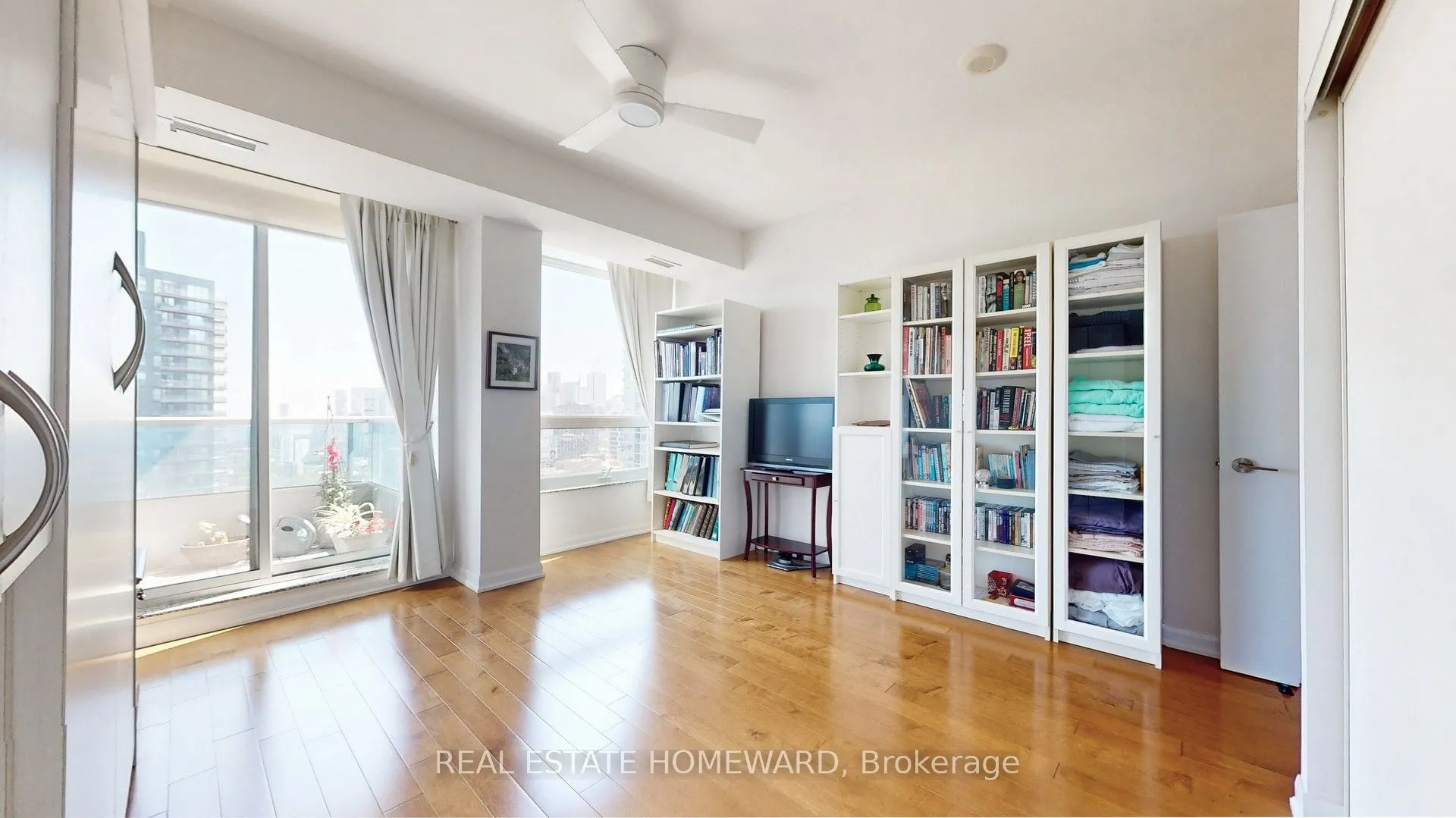 500 Sherbourne Street, #2706