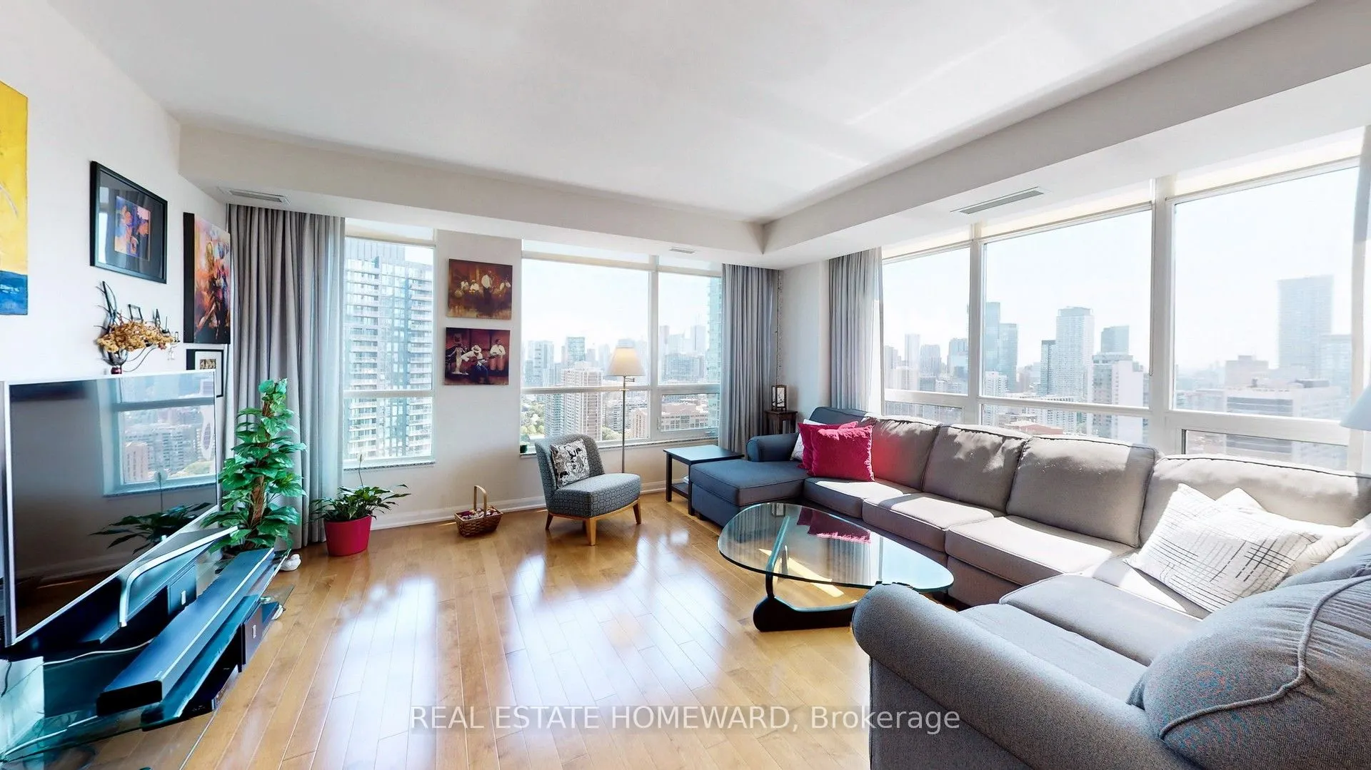 500 Sherbourne Street, #2706