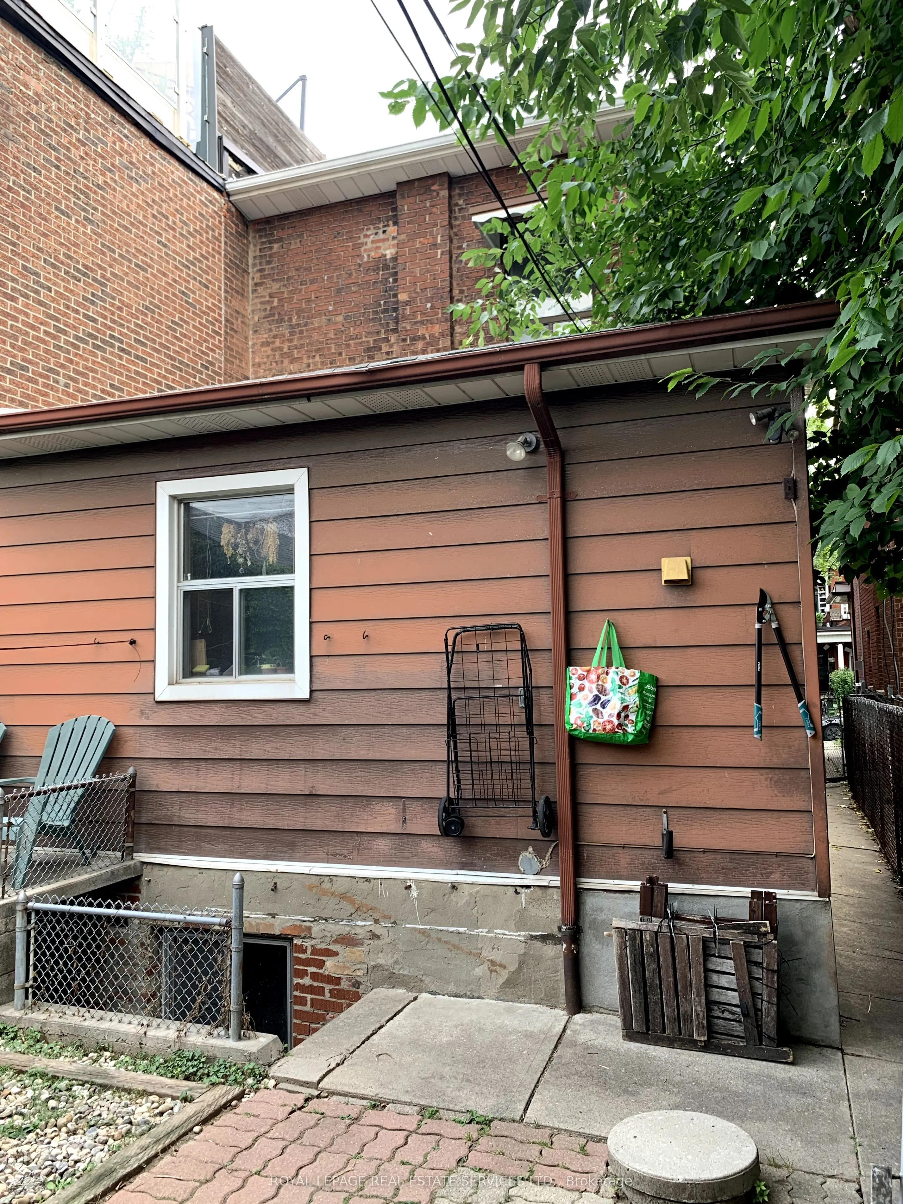 464 Euclid Avenue