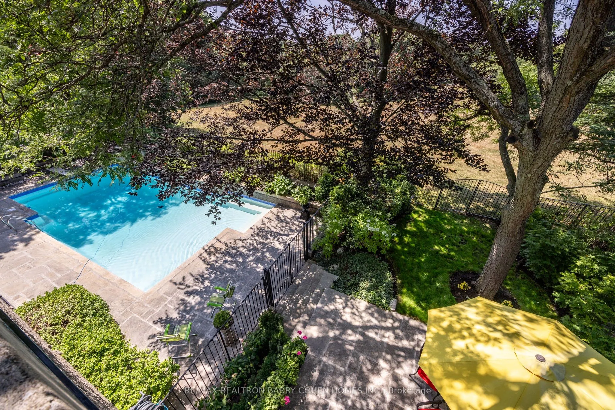 10 Penwood Crescent