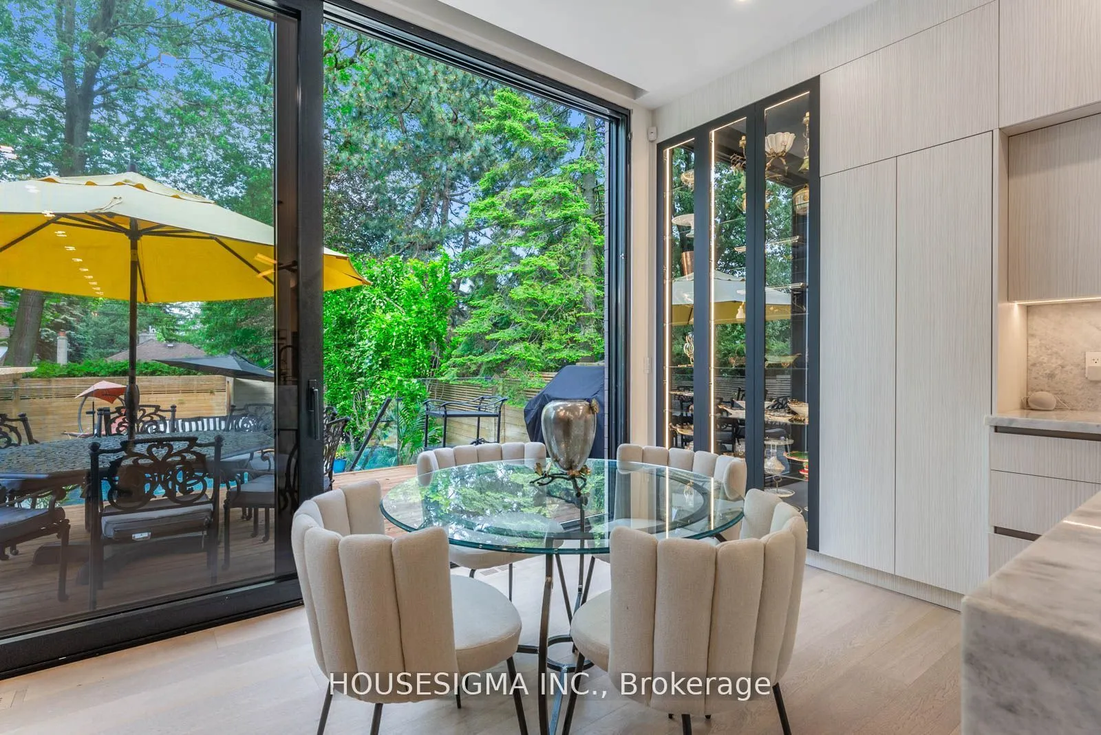 1 De Vere Gardens