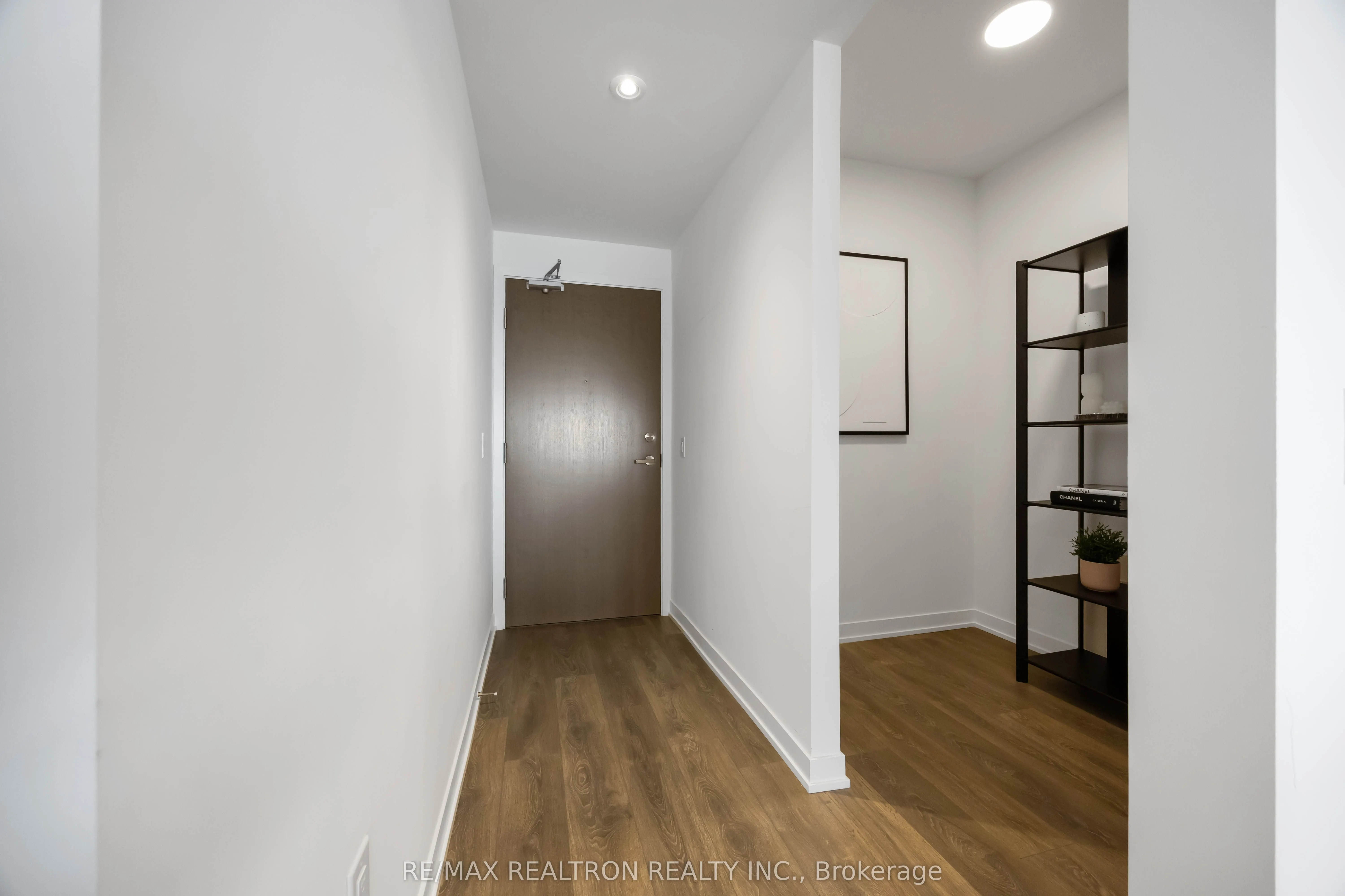20 Richardson Street, #720